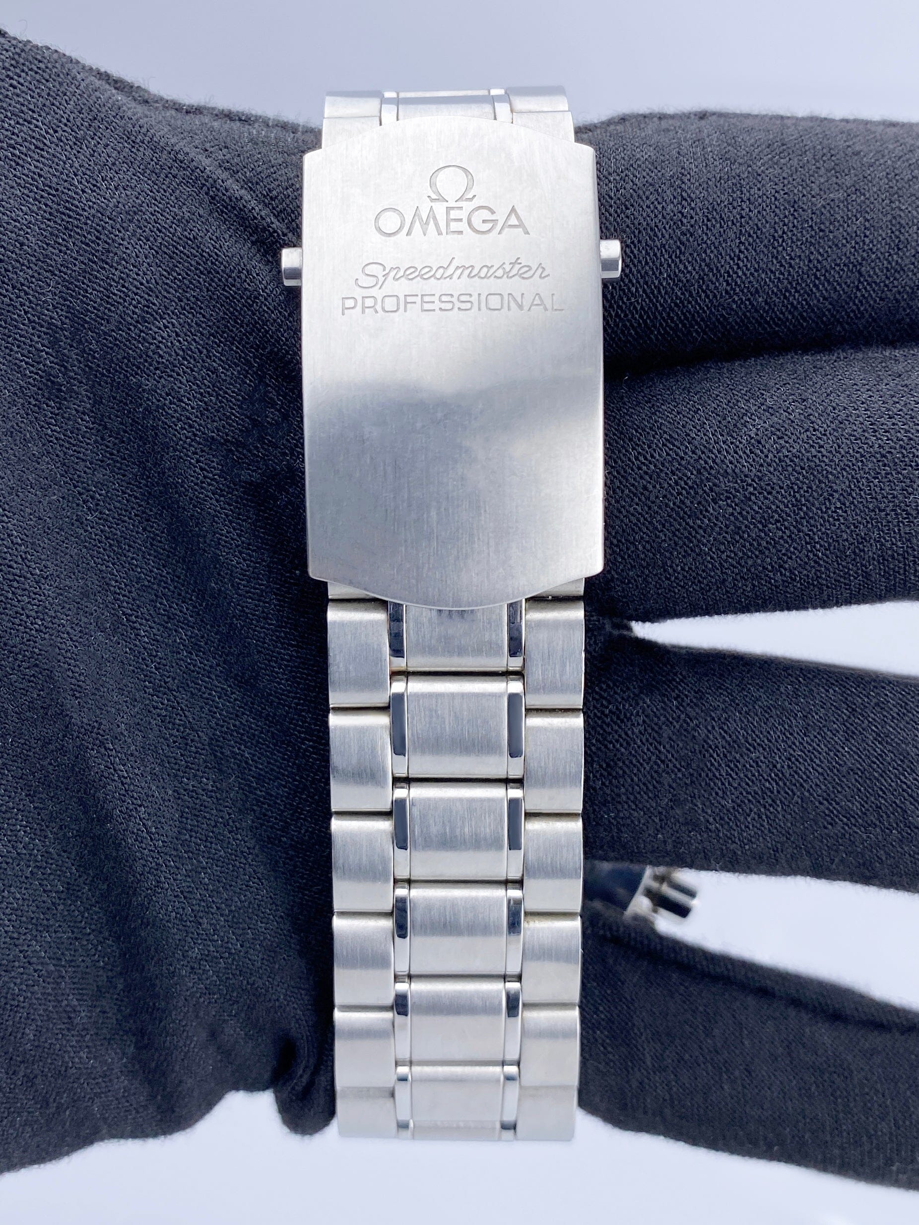Omega Speedmaster 3570.50.00 Professional MOONWATCH Mens – Phigora