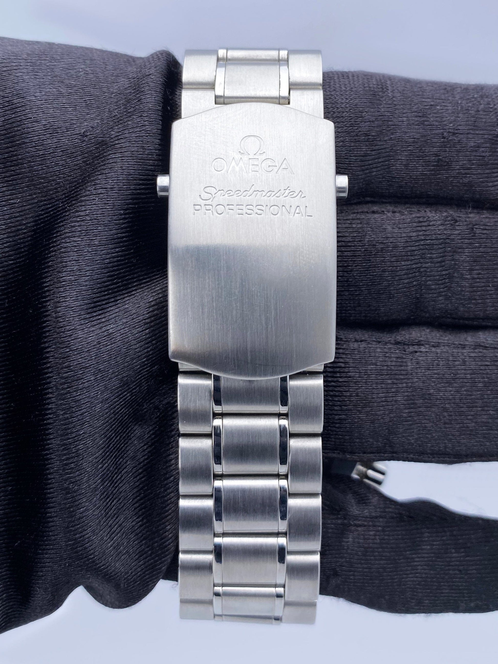OM06072202X_ Speedmaster 3570.50.00_7.jpg