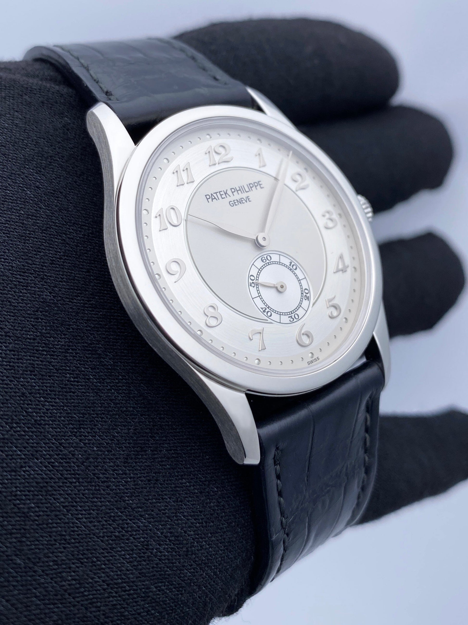 Patek Philippe 5196P-001 Silver Dial Platinum Mens Watch Box Papers - Watches