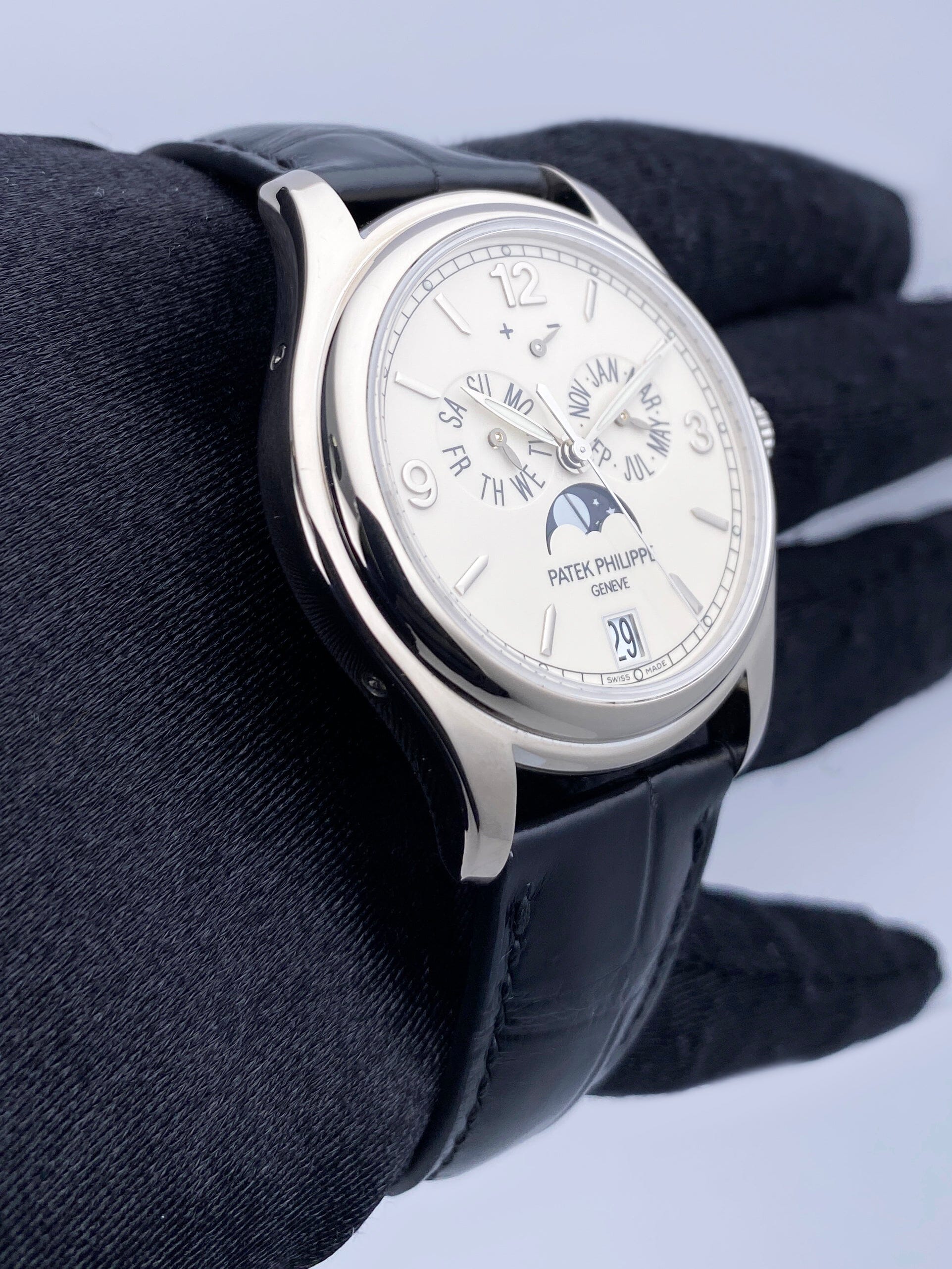 Patek Philippe Annual Calendar 5146G Mens Watch Box Papers - Watches