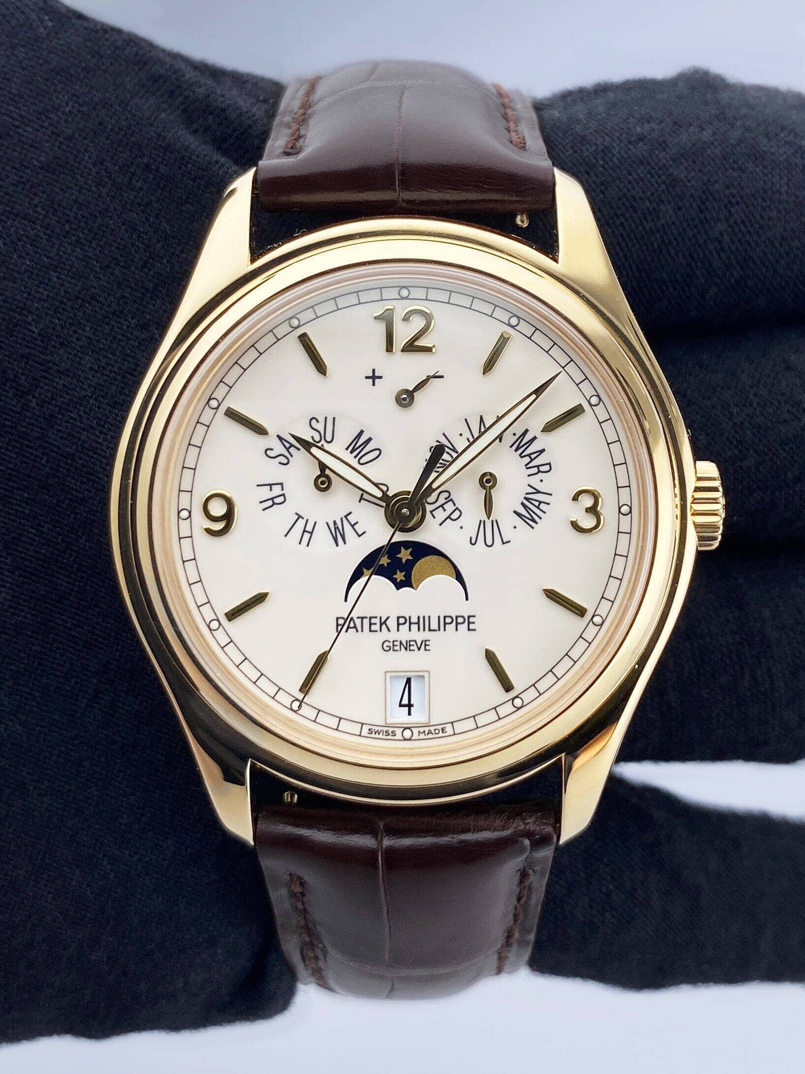 Patek Philippe Annual Calendar 5146J Cream Dial Mens Watch Box Papers - Watches