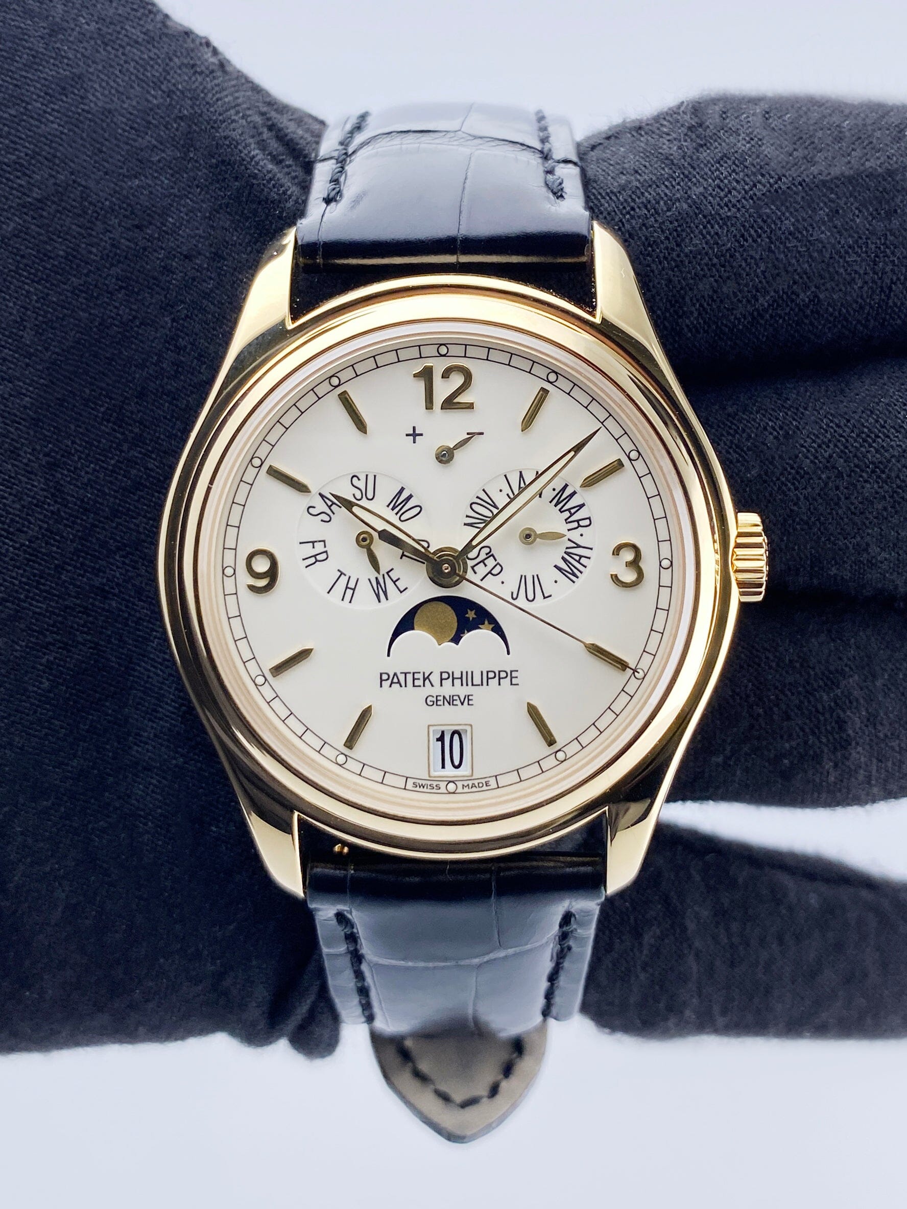 Patek Philippe Annual Calendar 5146J Cream Dial Mens Watch Box Papers - Watches