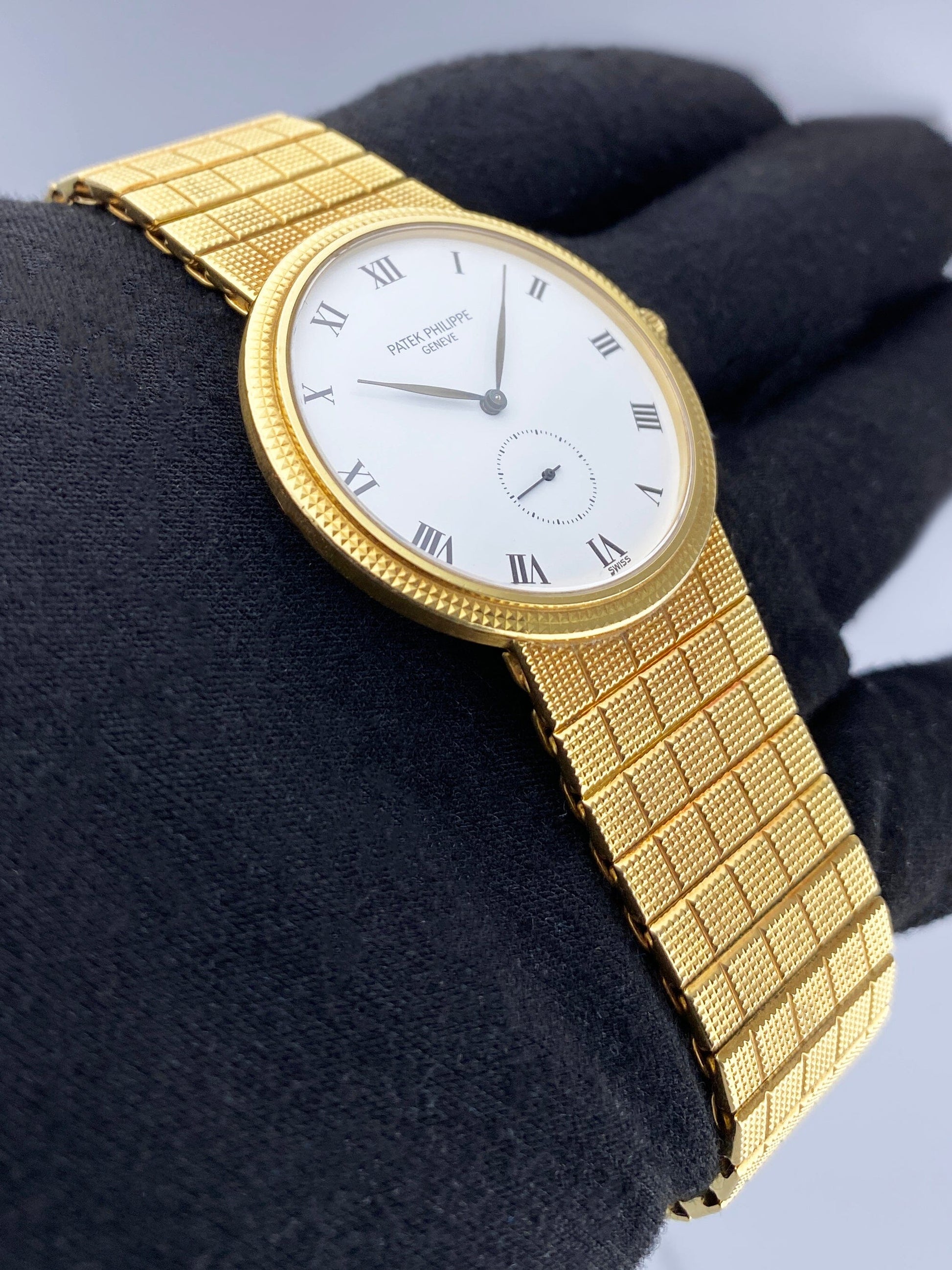 Patek Philippe Calatrava 3919J Mens Watch - Watches