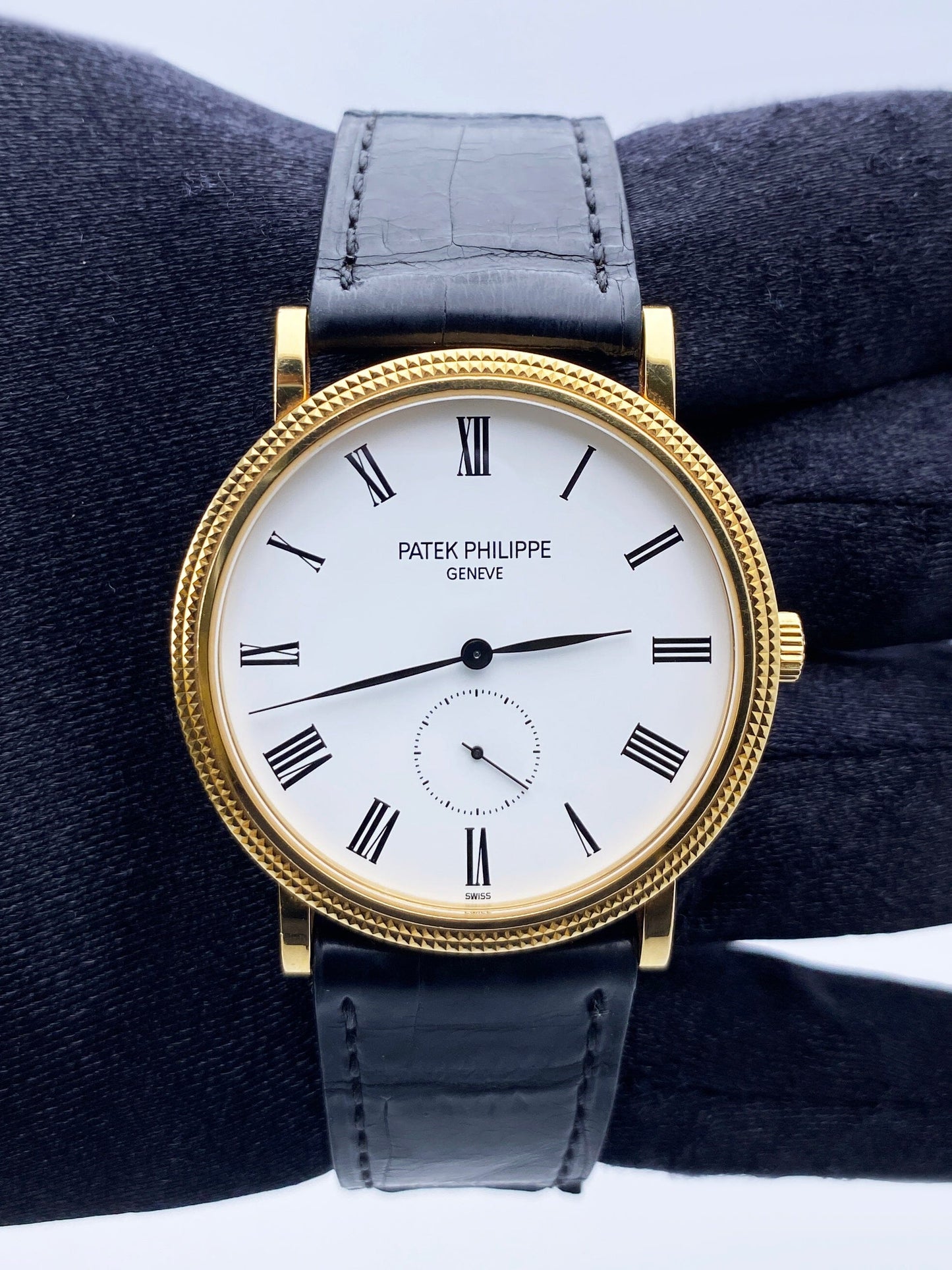 Patek Philippe Calatrava 5119J 18K Yellow Gold Mens Watch - Watches