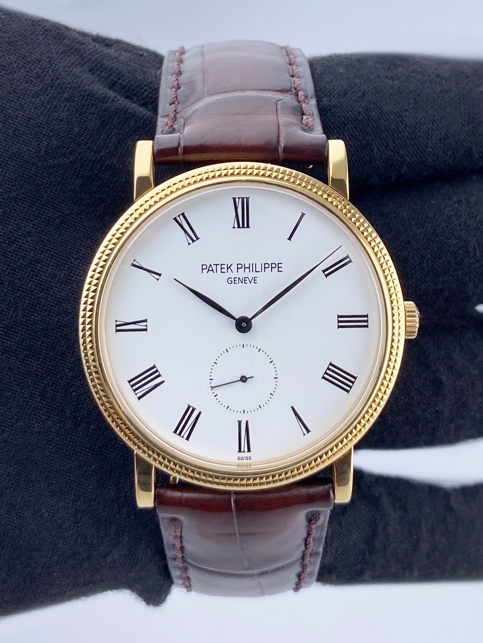 Patek Philippe Calatrava 5119J 18K Yellow Gold Mens Watch With Papers - Watches