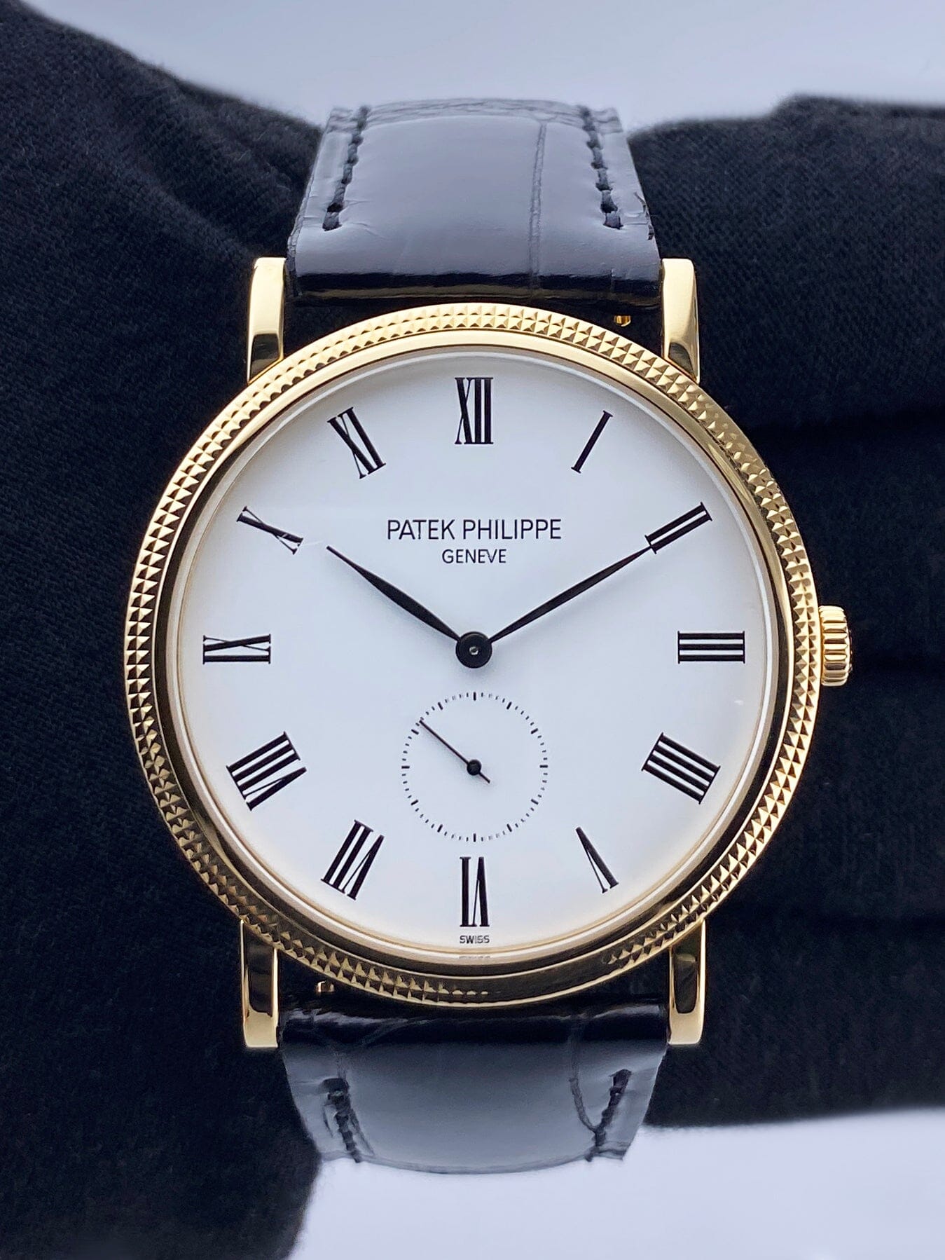 Patek Philippe Calatrava 5119J 18K Yellow Gold Mens Watch - Watches
