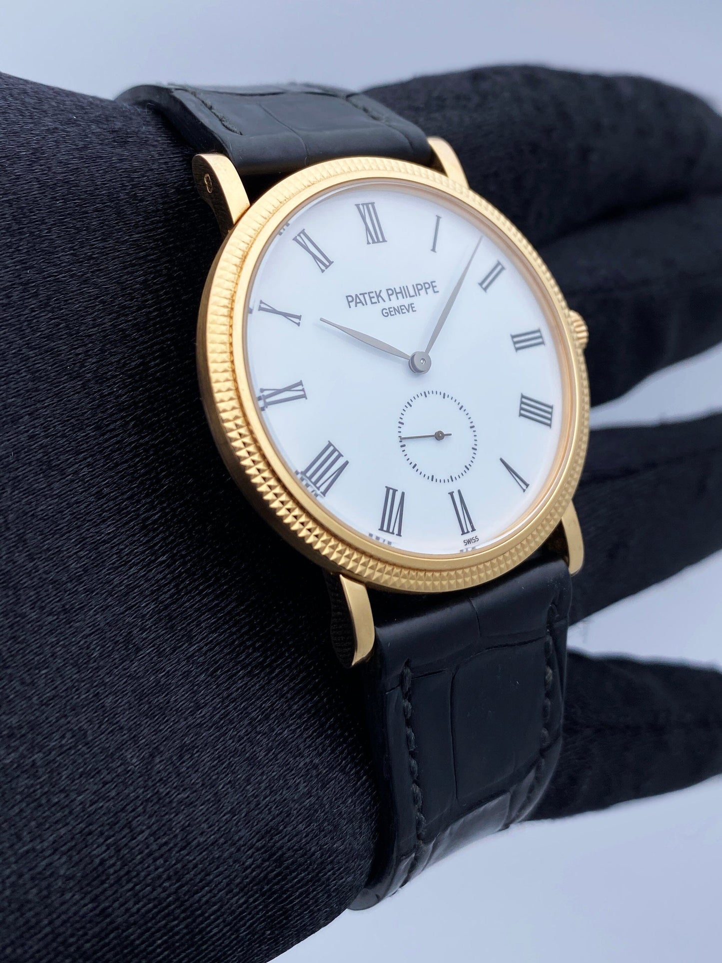 Patek Philippe Calatrava 5119R 18K Rose Gold Mens Watch With Papers & Factory Sealed Service Box - Watches