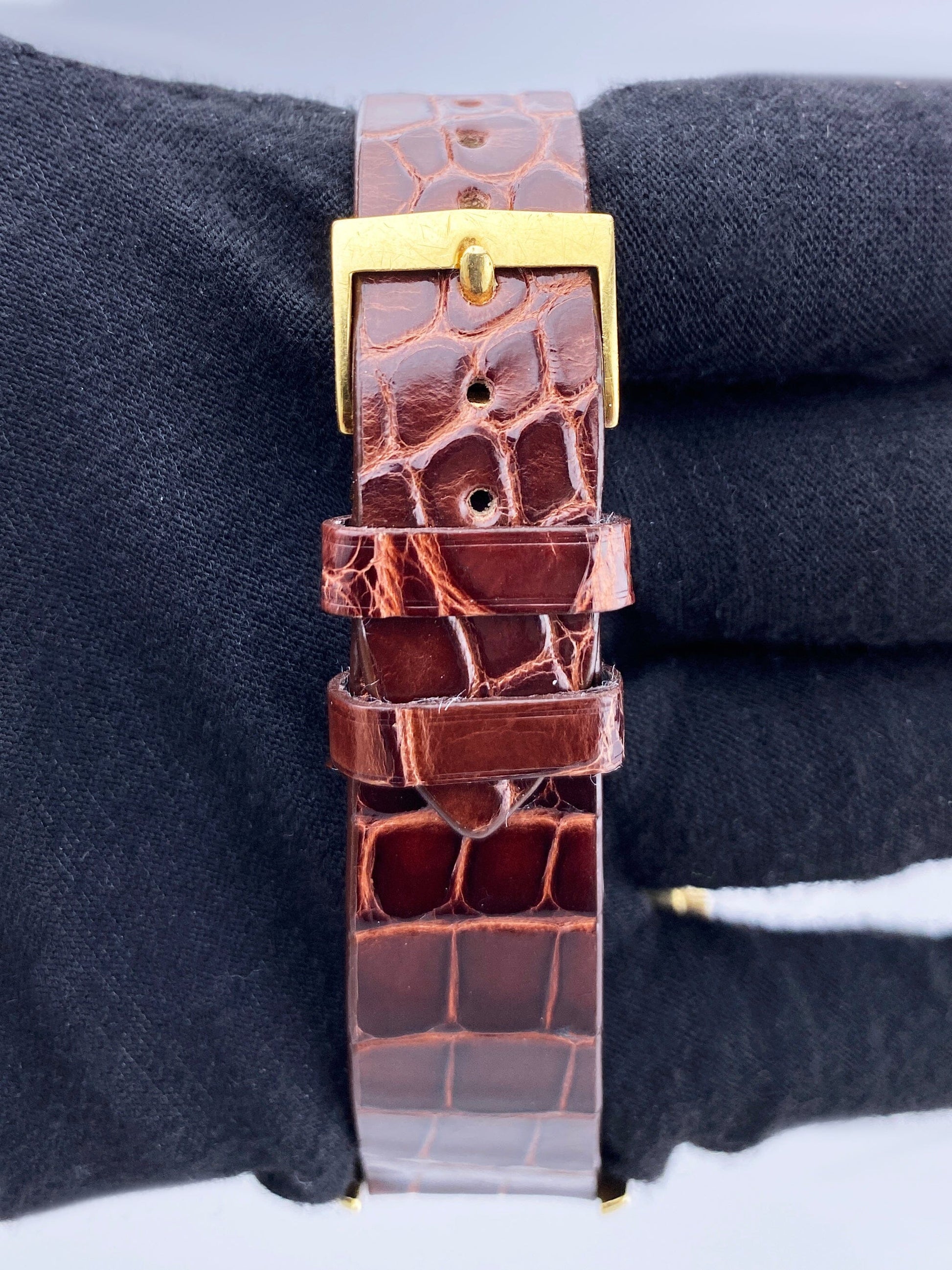 Patek Philippe Calatrava 5120J 18K Yellow Gold Mens Watch - Watches