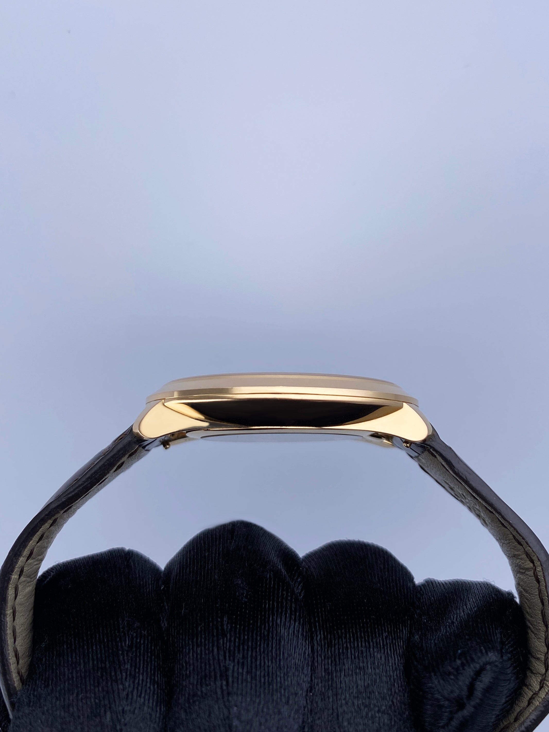 Patek Philippe Calatrava 5123R 18K Rose Gold Mens Watch With