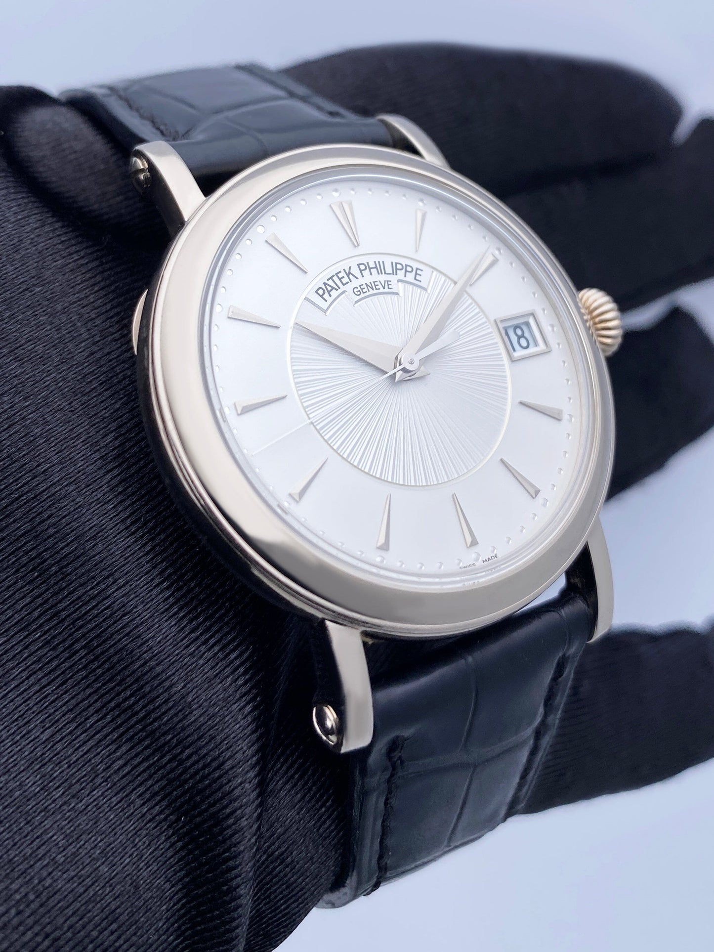 Patek Philippe Calatrava 5153G 18K White Gold Mens Watch Box Papers - Watches