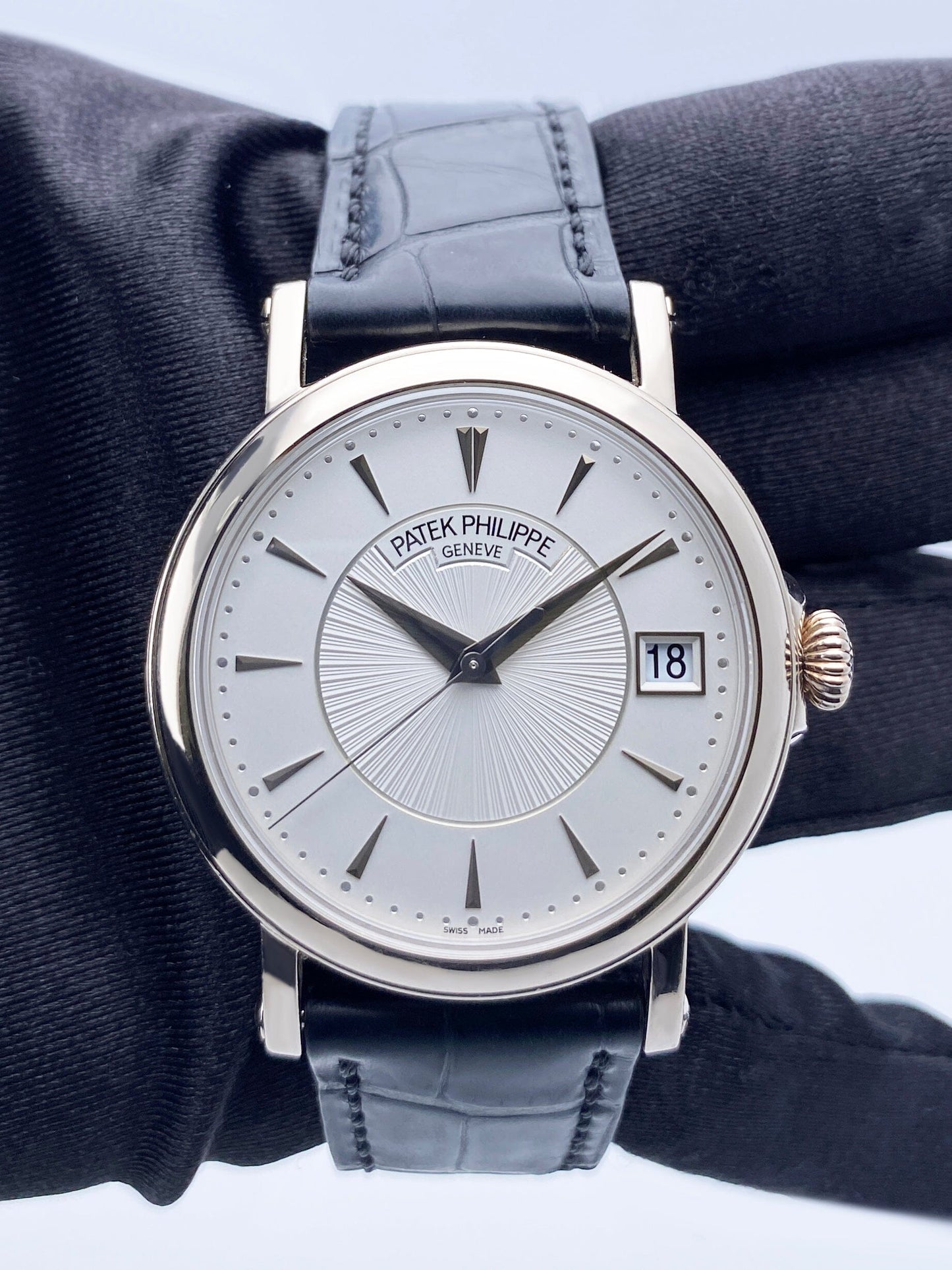 Patek Philippe Calatrava 5153G 18K White Gold Mens Watch Box Papers - Watches
