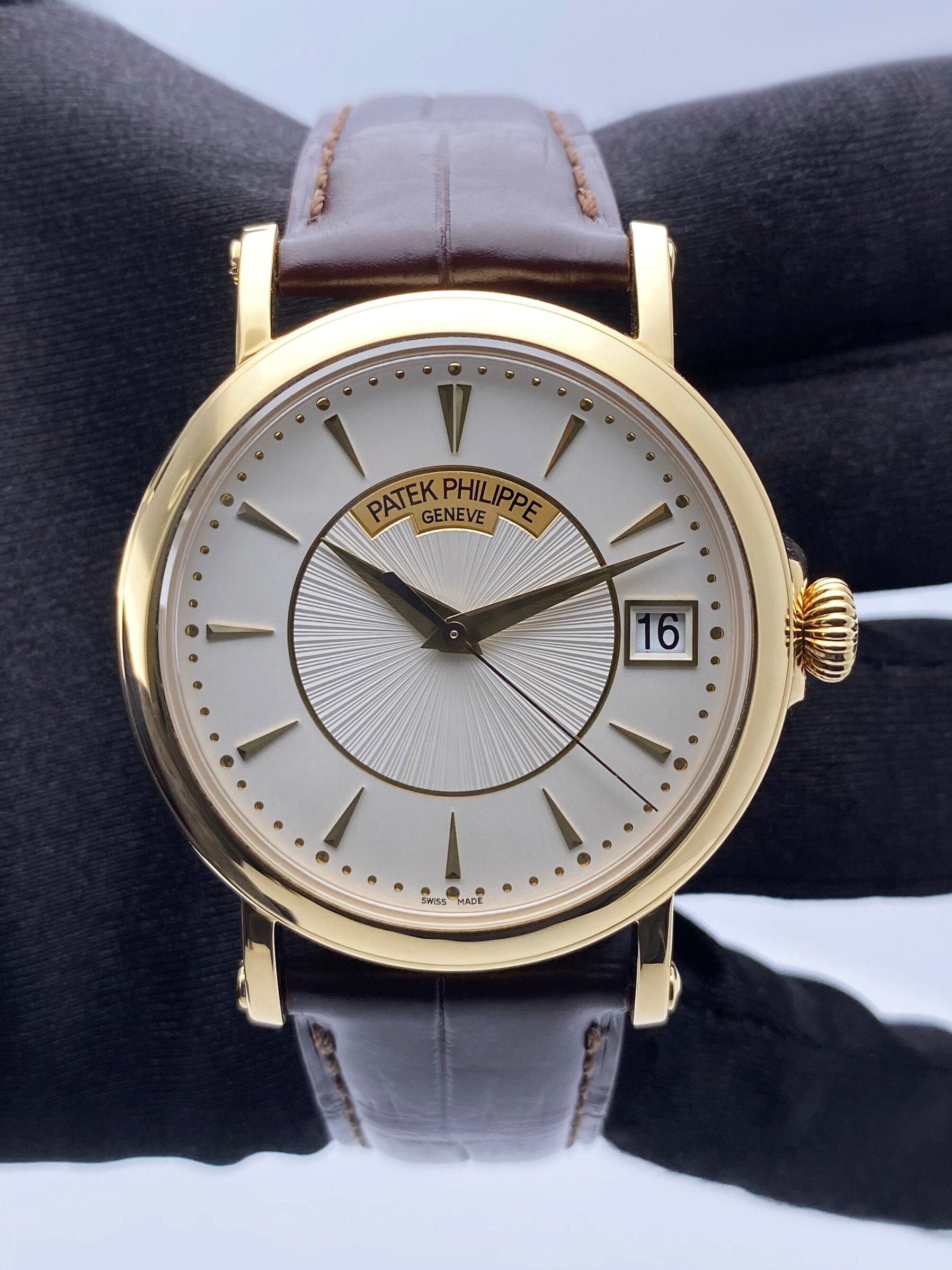 Patek Philippe Calatrava 5153J 18K Yellow Gold Mens Watch Box Papers - Watches