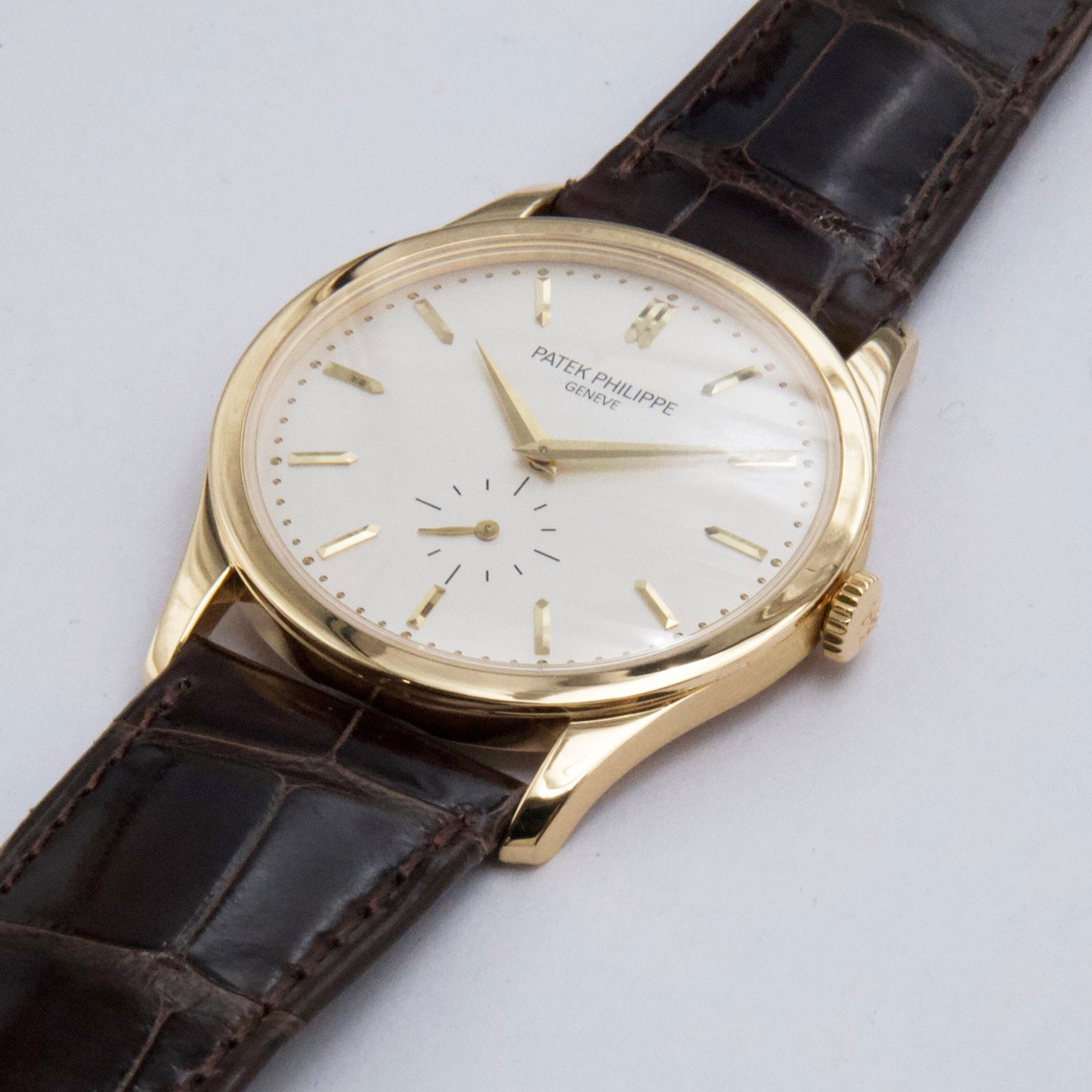 Patek Philippe Calatrava 5196J Yellow Gold Mens Watch - Wristwatch
