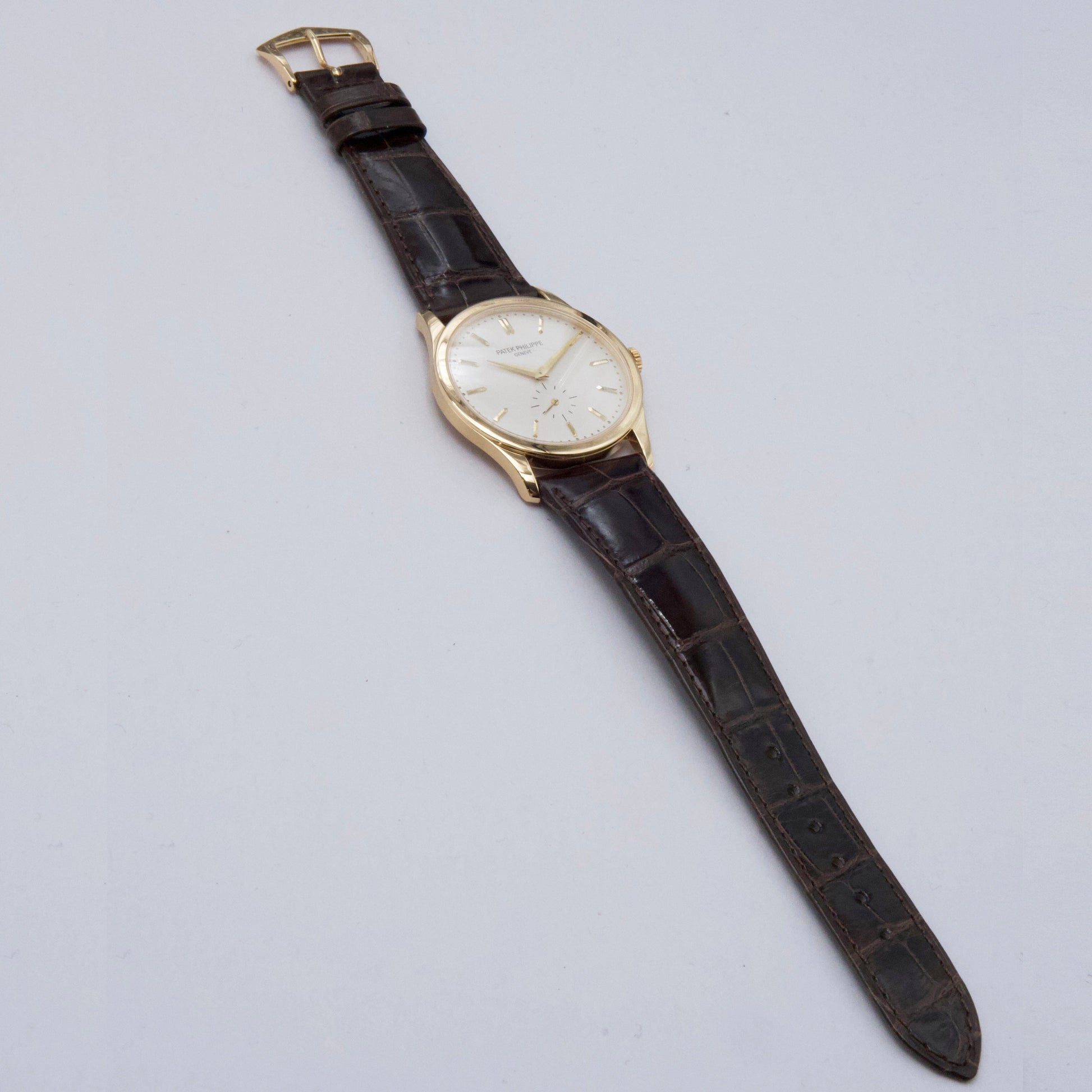 Patek Philippe Calatrava 5196J Yellow Gold Mens Watch - Wristwatch