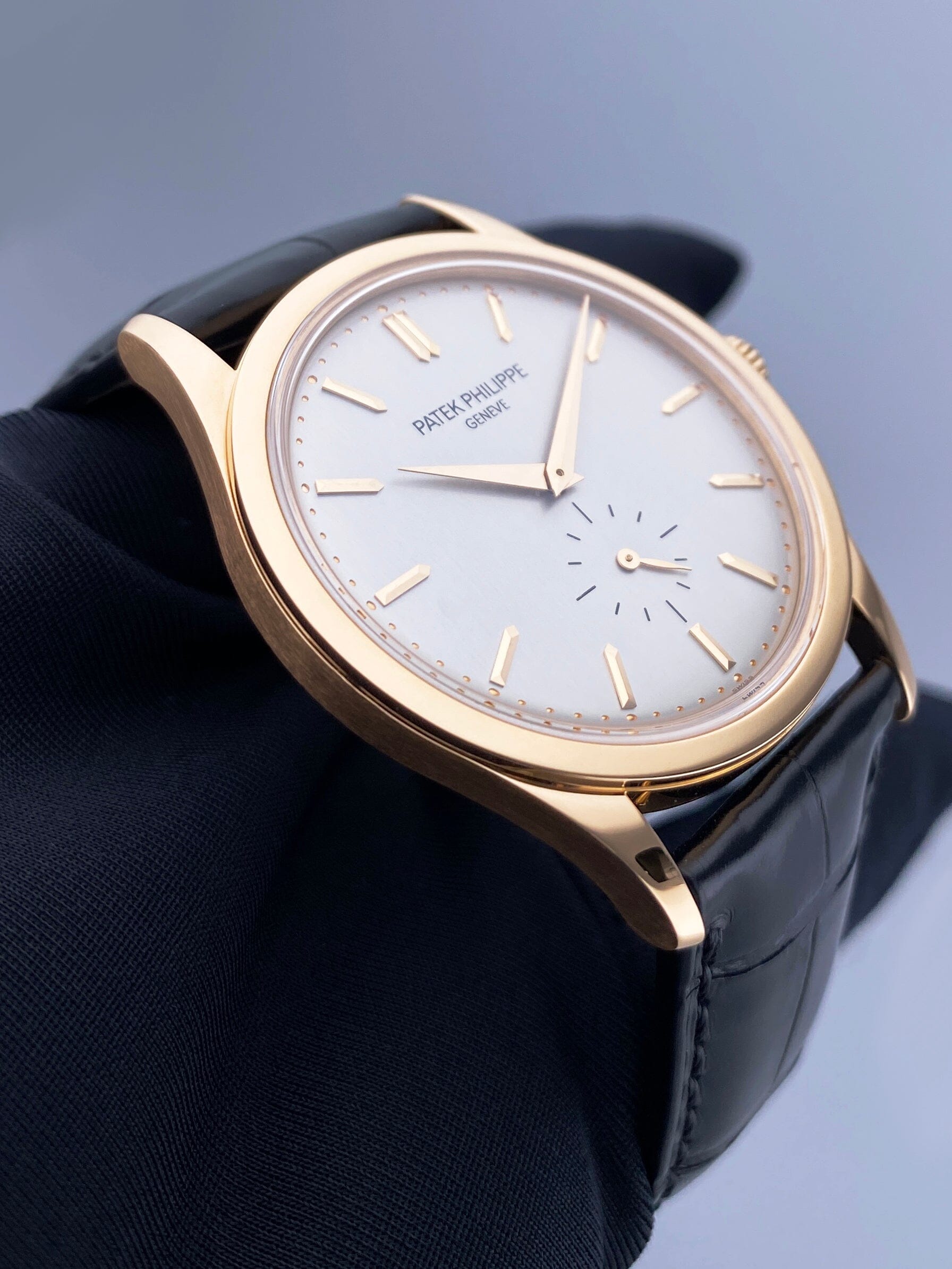 Patek Philippe Calatrava 5196R 18K Rose Gold Mens Watch - Watches