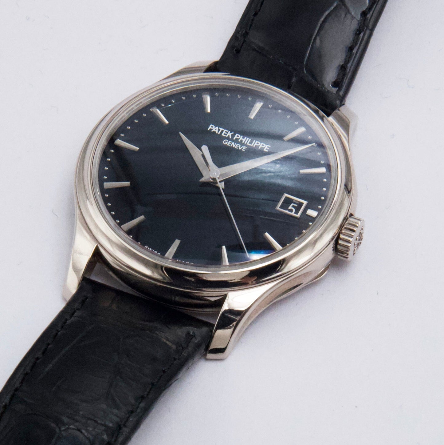 Patek Philippe Calatrava 5227G Black Dial Mens Watch Box Papers - Watches