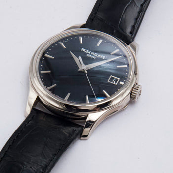 Patek Philippe Calatrava 5227G Black Dial Mens Watch Box Papers - Watches