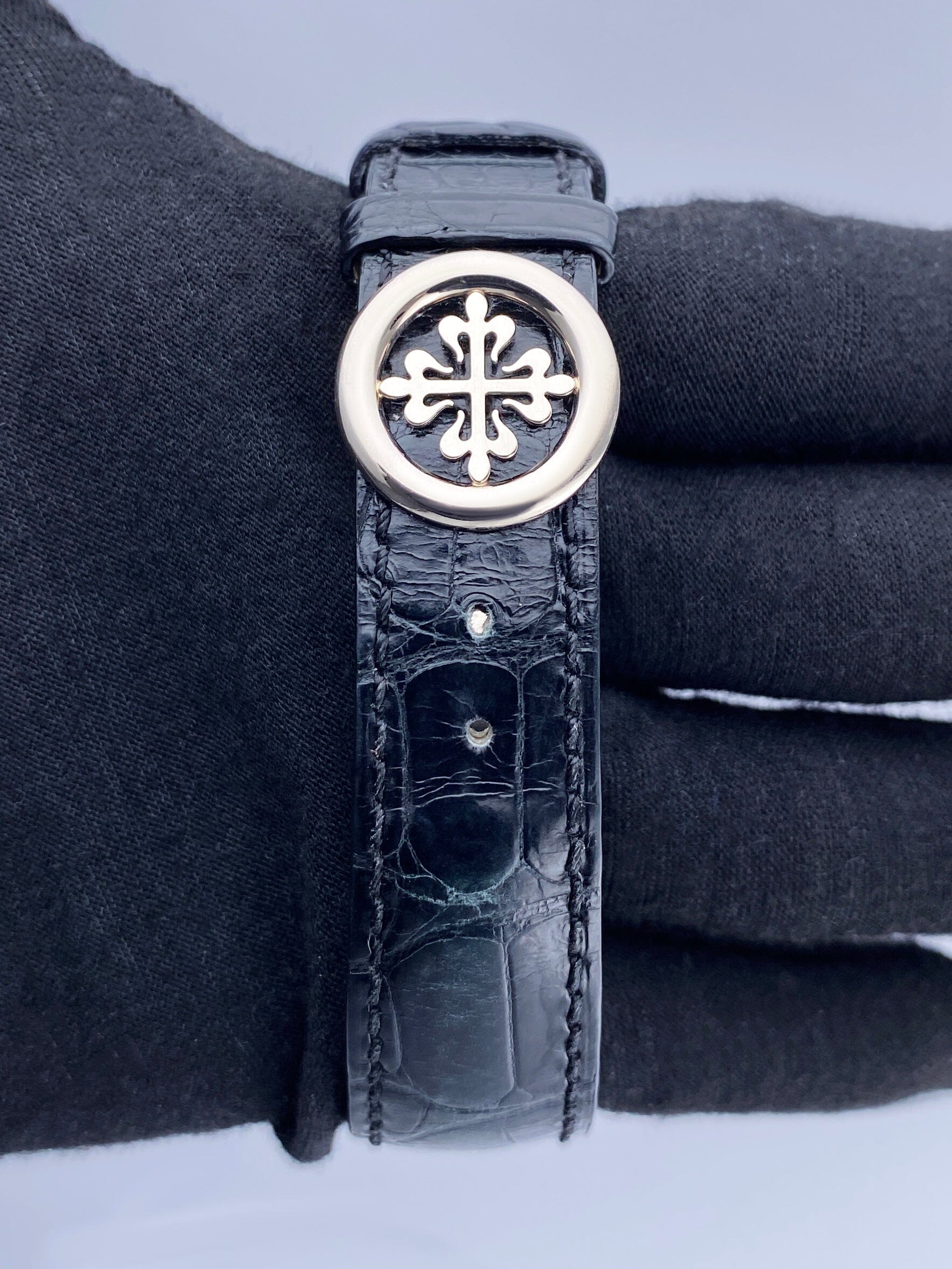Patek Philippe Calatrava 5227G Black Dial Mens Watch Box Papers - Watches