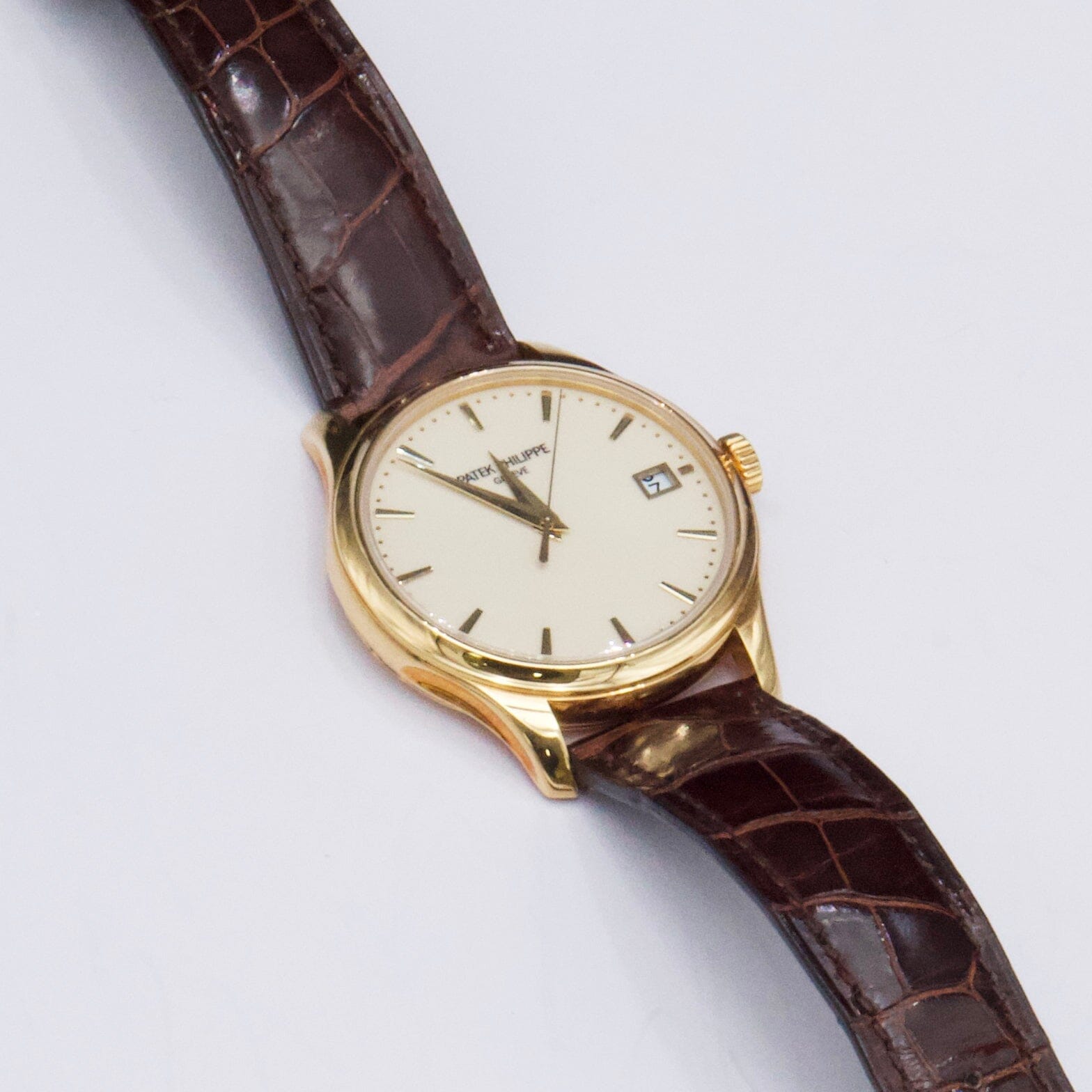 Patek Philippe Calatrava 5227J Ivory Dial 18K Yellow Gold Mens Watch Box Papers - Watches