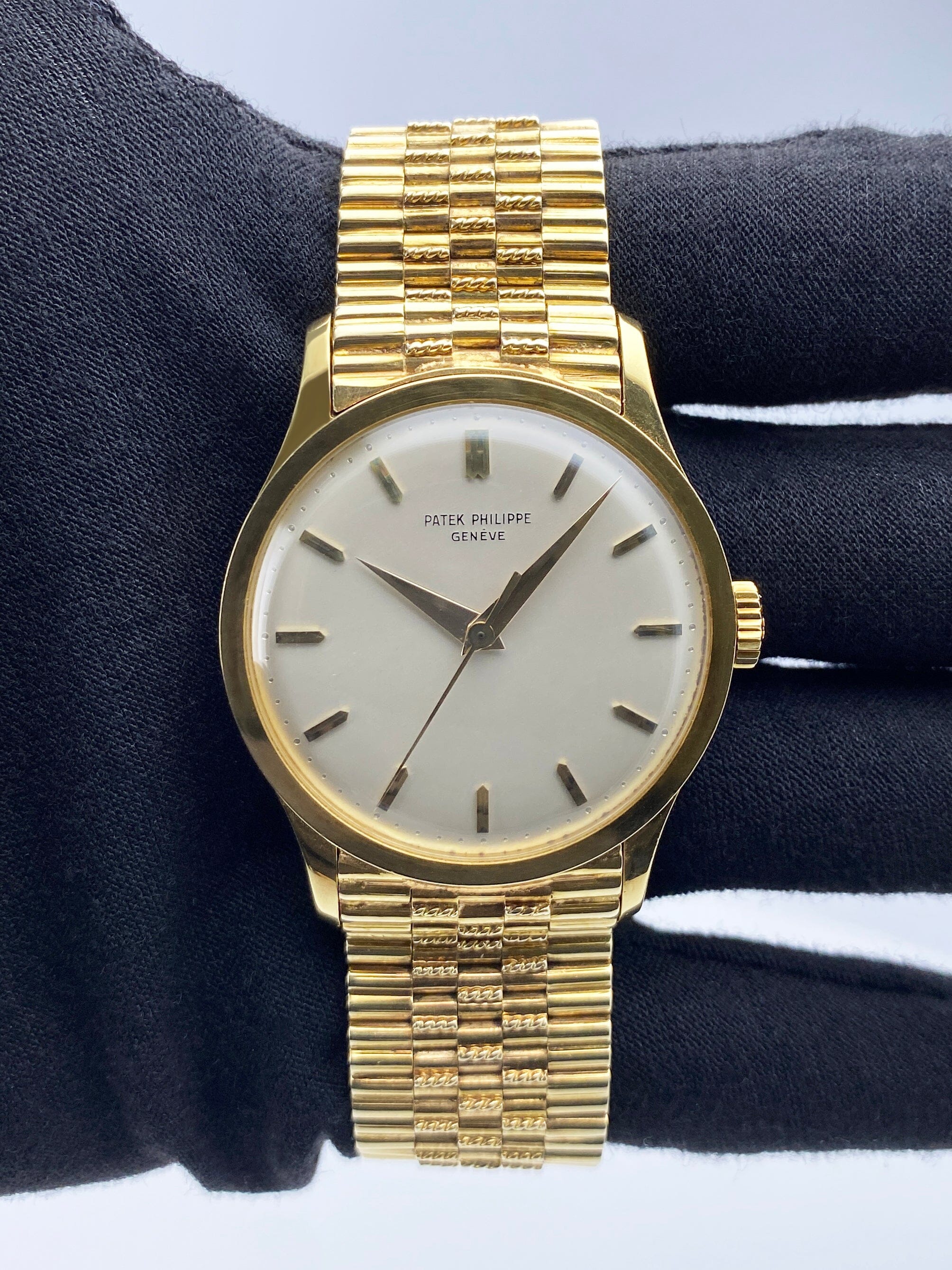 Patek Philippe Calatrava 570J 18K Yellow Gold Mens Watch | – Phigora