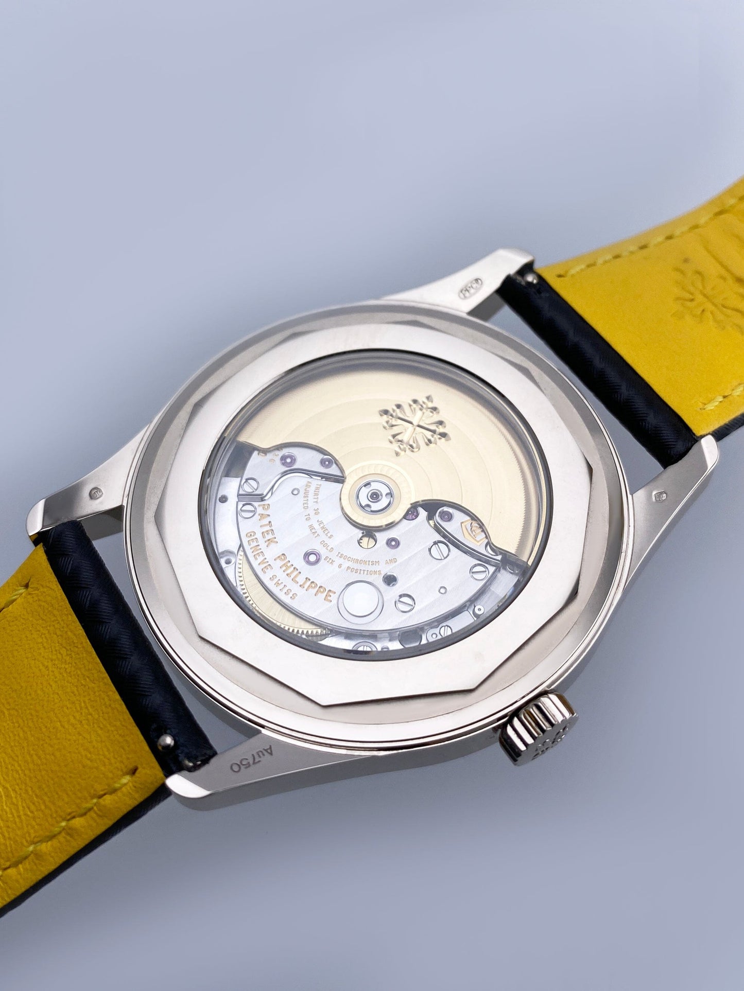 Patek Philippe Calatrava 6007G-001 Yellow Mens Watch Box Papers - Watches