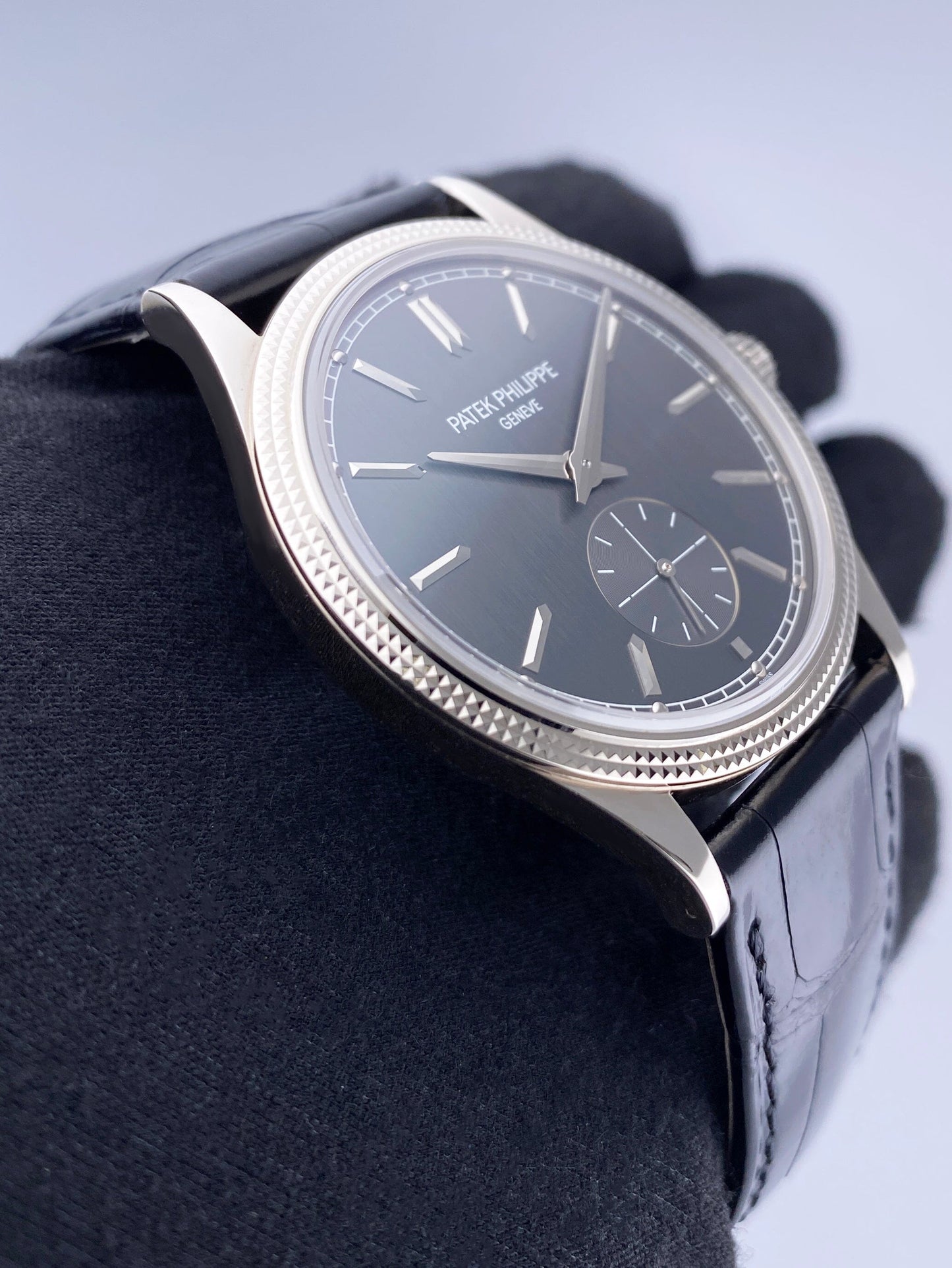 Patek Philippe Calatrava 6119G Charcoal Gray Dial Mens Watch Box Papers - Watches