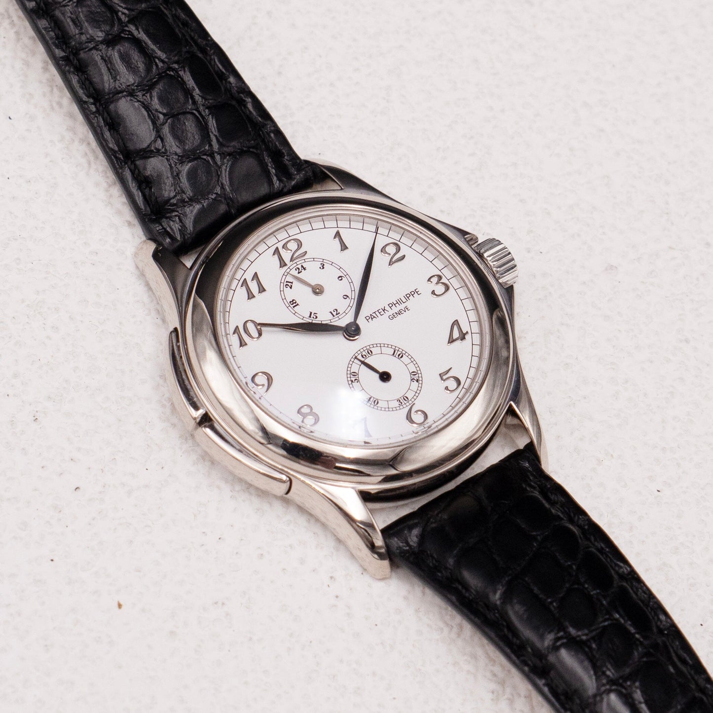 Patek Philippe Calatrava Travel Time 5134G 18K White Gold Mens Watch - Wristwatch