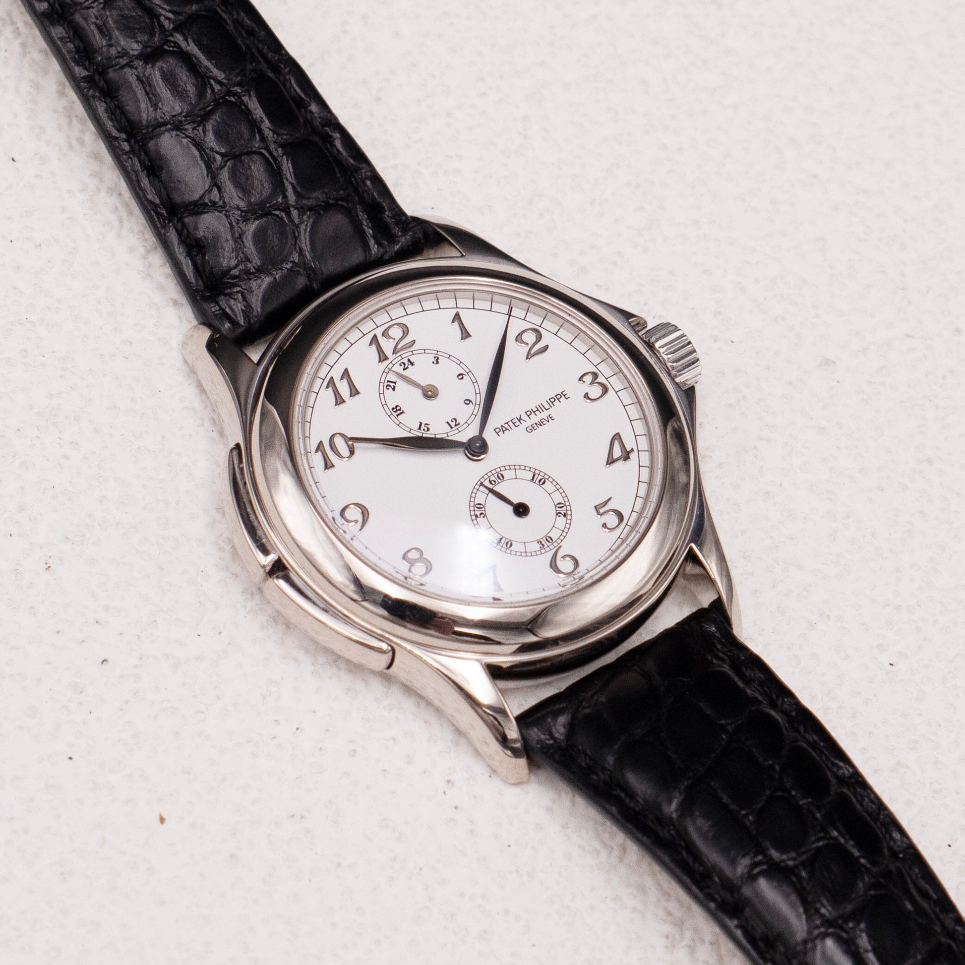 Patek Philippe Calatrava Travel Time 5134G 18K White Gold Mens Watch - Wristwatch