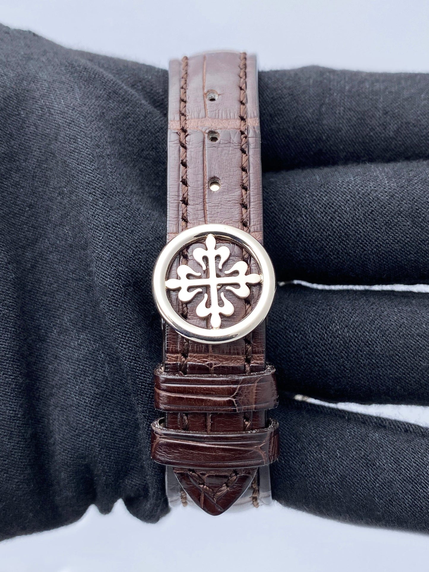 Patek Philippe Calatrava Travel Time 5134G 18K White Gold Mens Watch