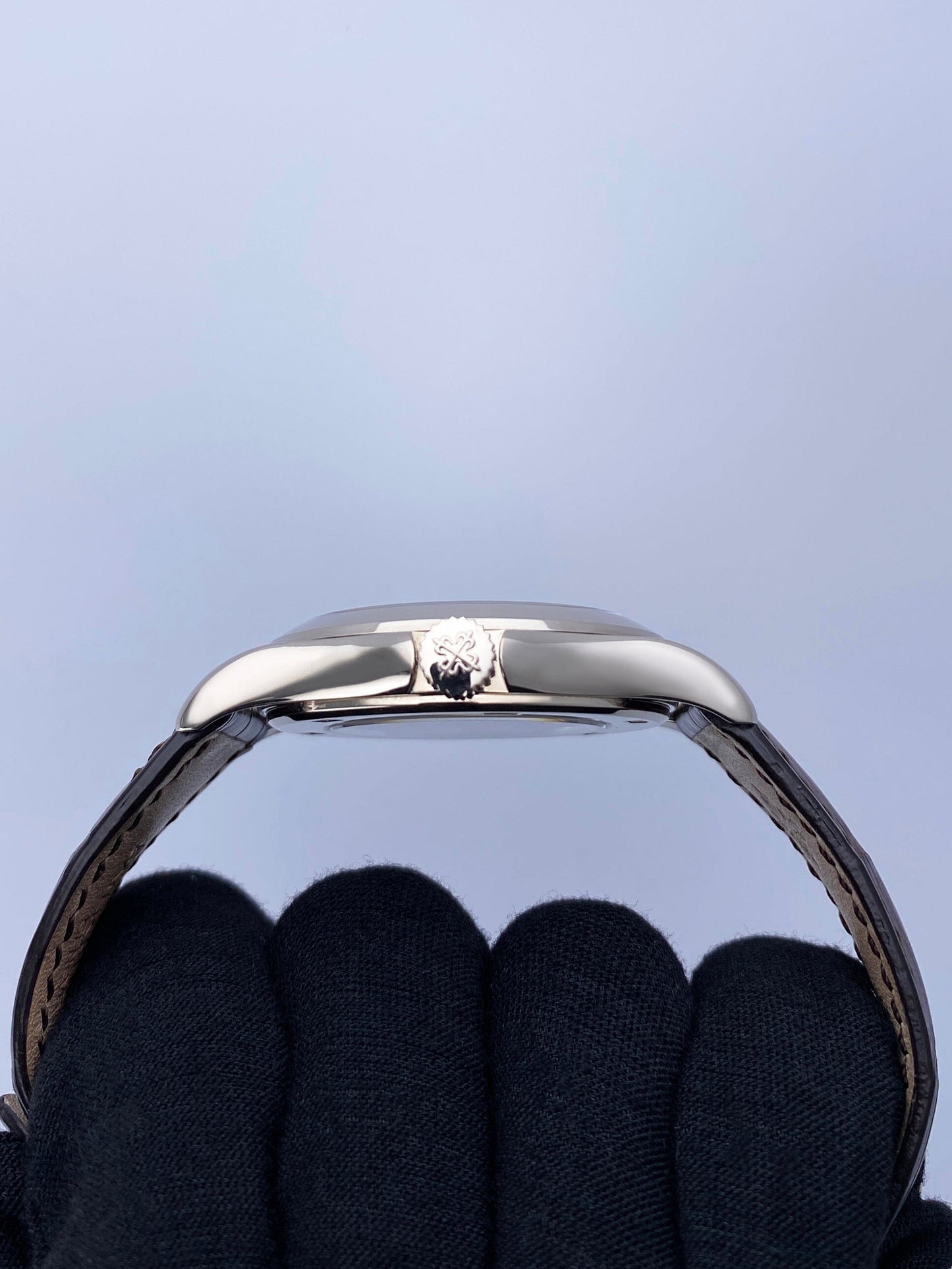 Patek Philippe Calatrava Travel Time 5134G 18K White Gold Mens Watch