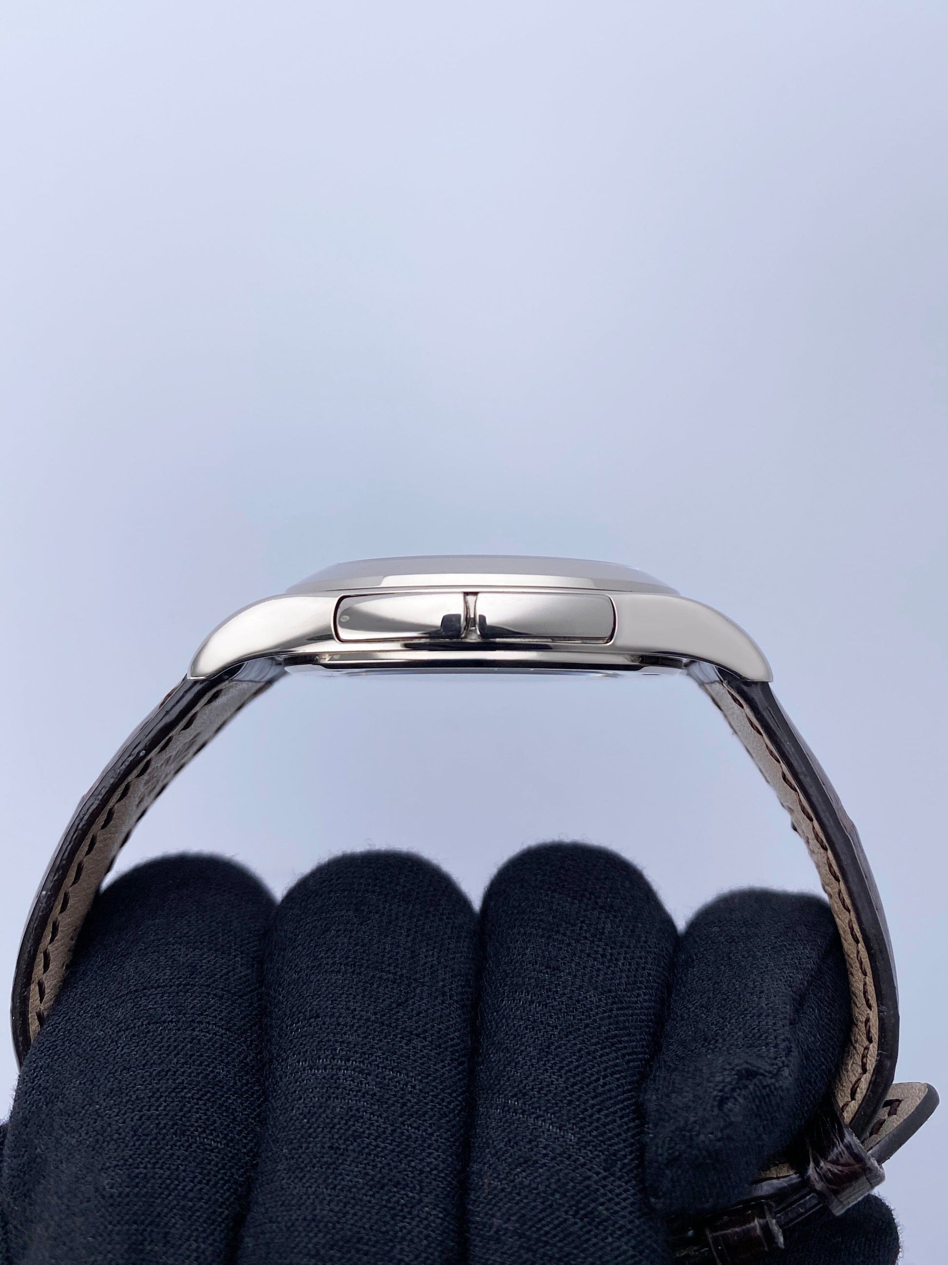 Patek Philippe Calatrava Travel Time 5134G 18K White Gold Mens Watch