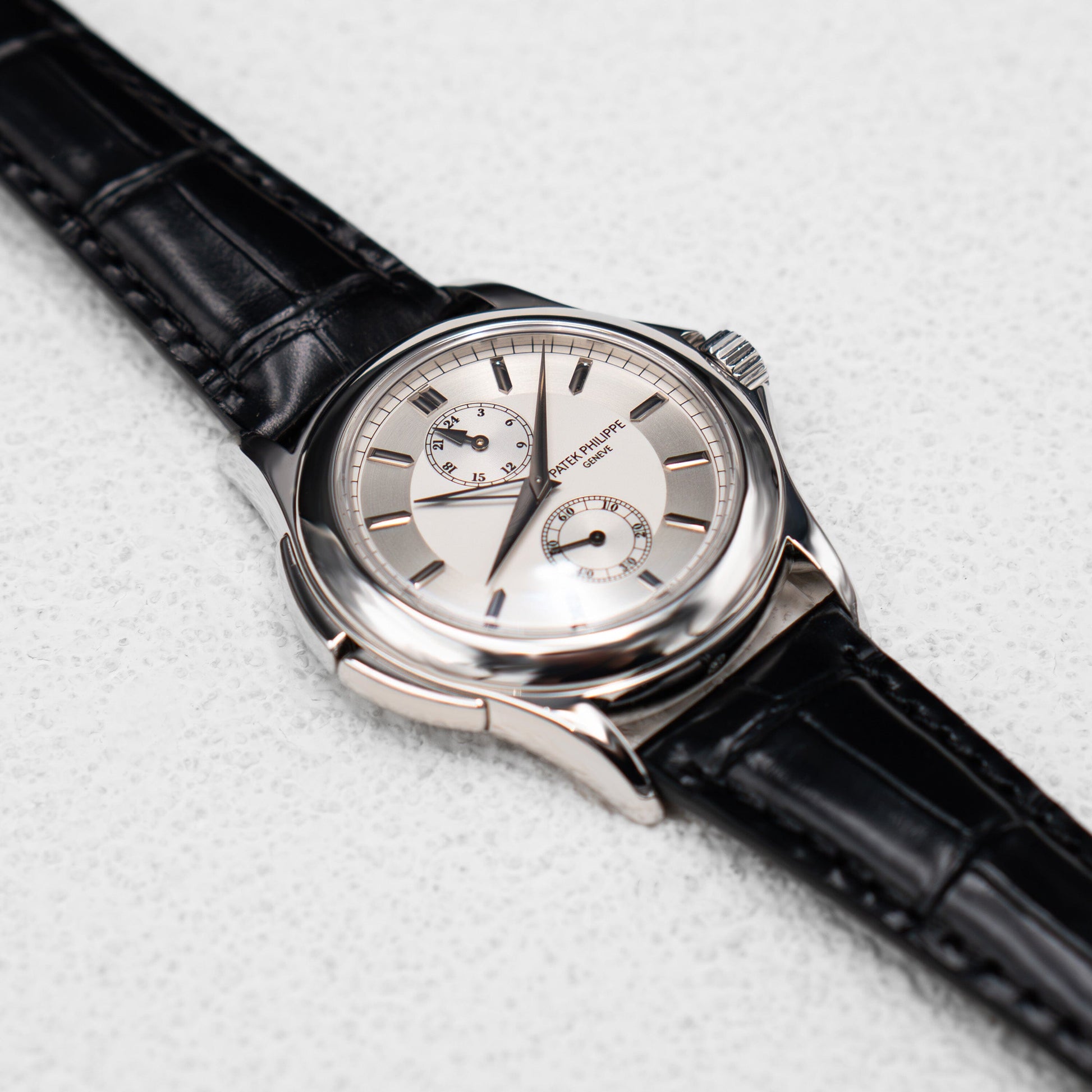 Patek Philippe Calatrava Travel Time 5134P Platinum Mens Watch - Virtual