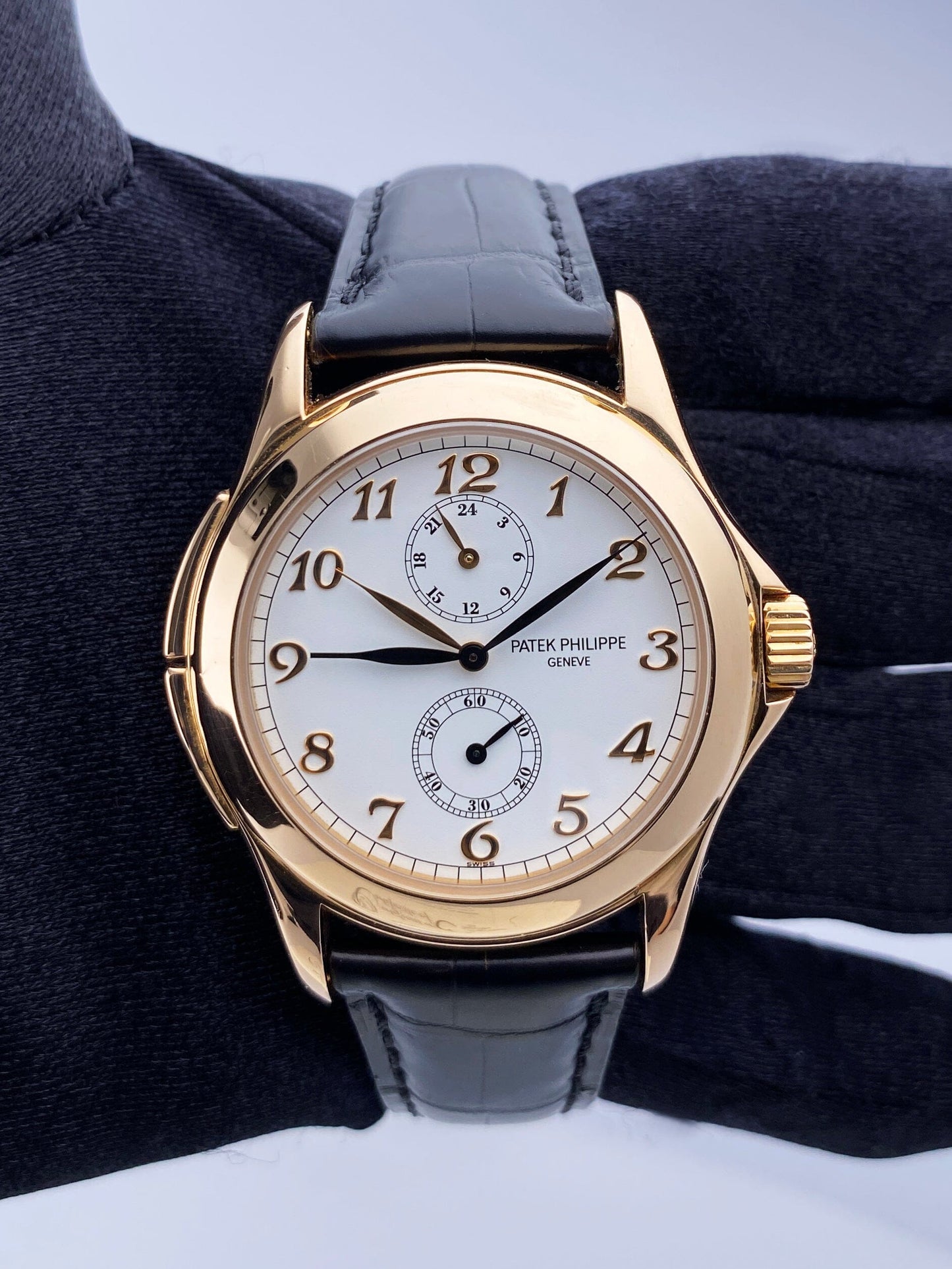 Patek Philippe Calatrava Travel Time 5134R Mens Watch Box Papers - Wristwatch