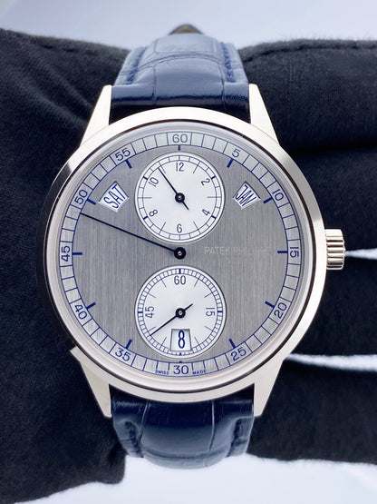 Patek Philippe Complications 5235G Annual Calendar Mens Watch Box Papers - Watches