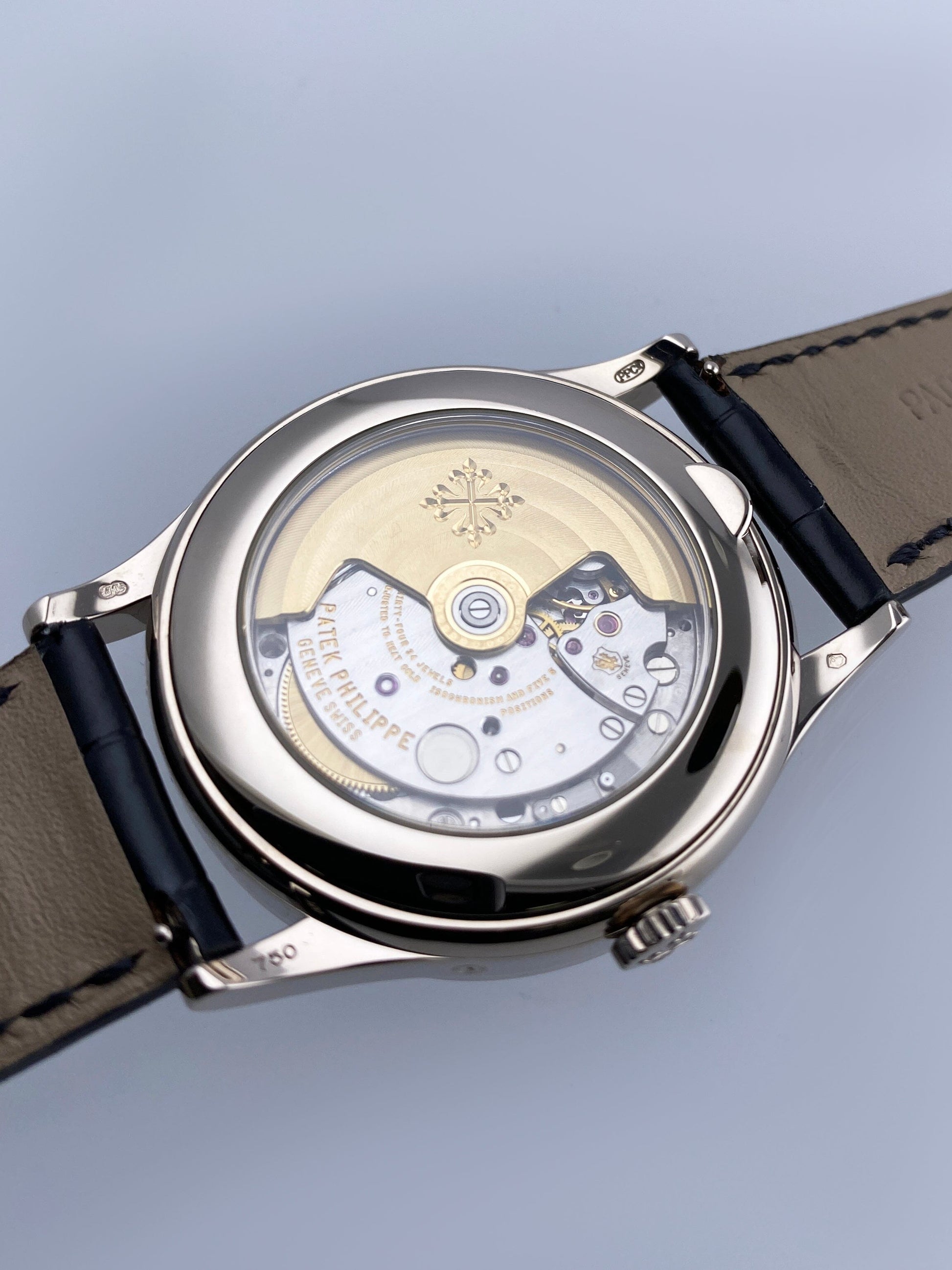 Patek Philippe Complications 5396G Annual Calendar Mens Watch Box Papers - Watches