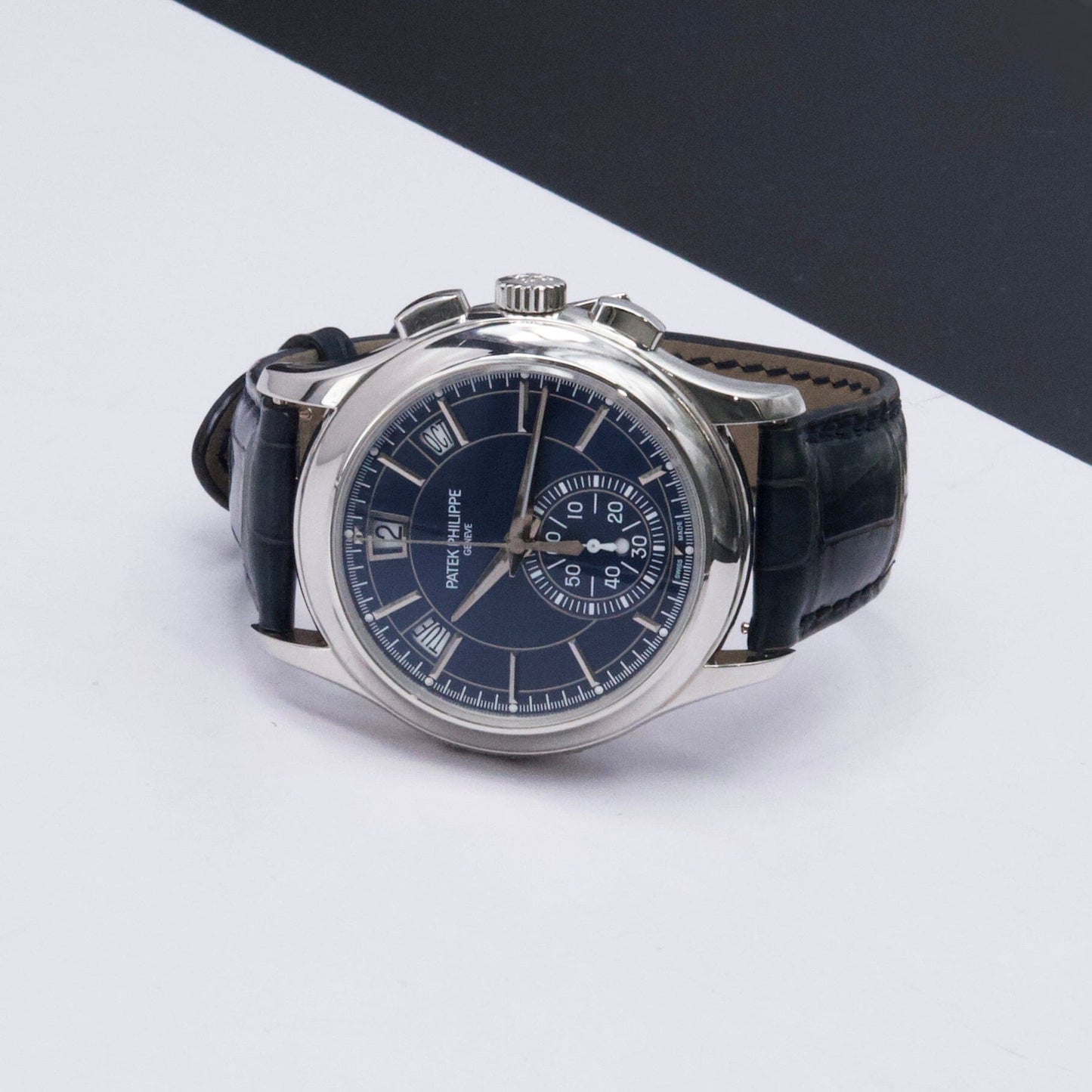 Patek Philippe Complications 5905P Blue Dial Mens Watch Box Papers - Watches