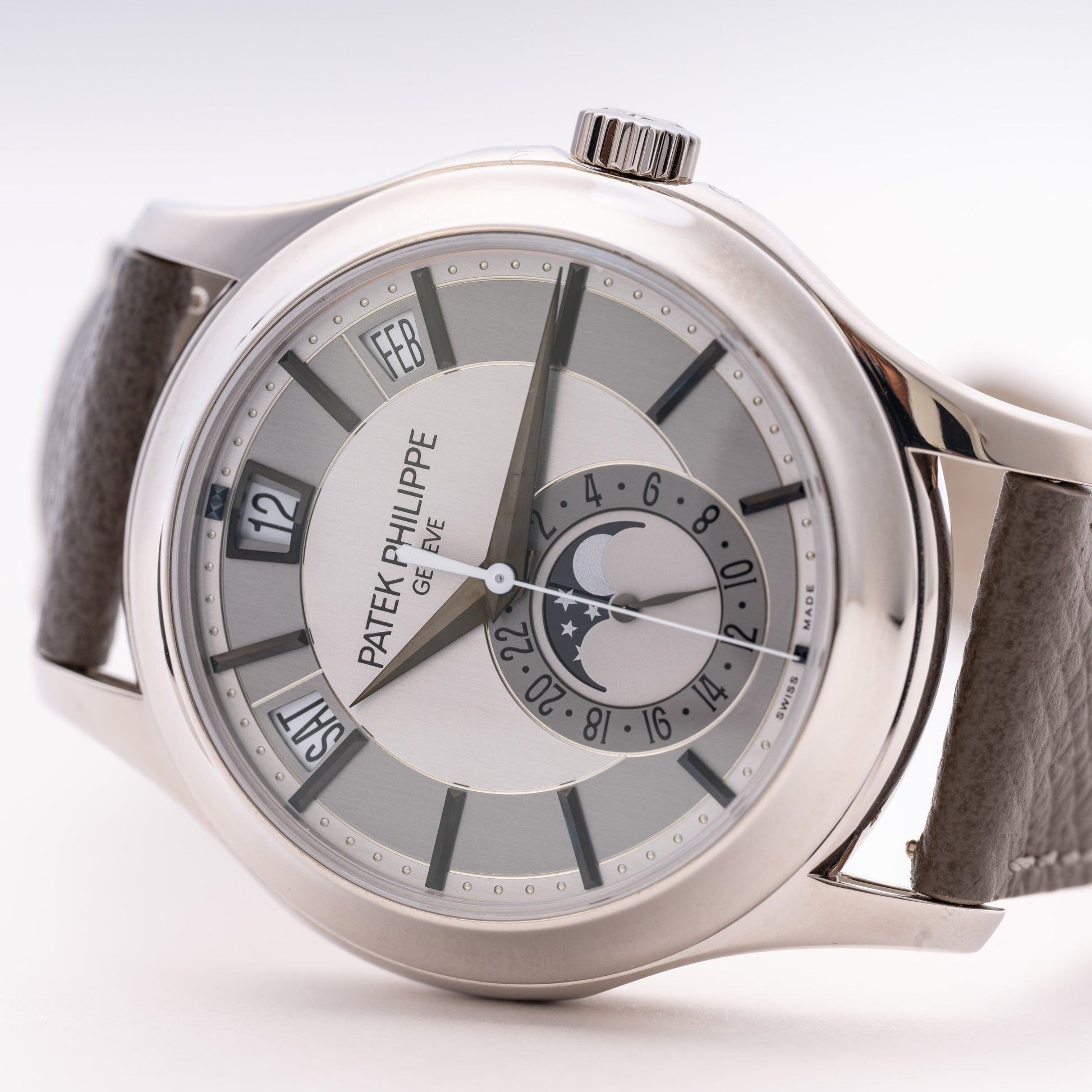 Patek Philippe Complications Annual Calendar 5205G Gray Dial Mens Watch Box Papers - Watches