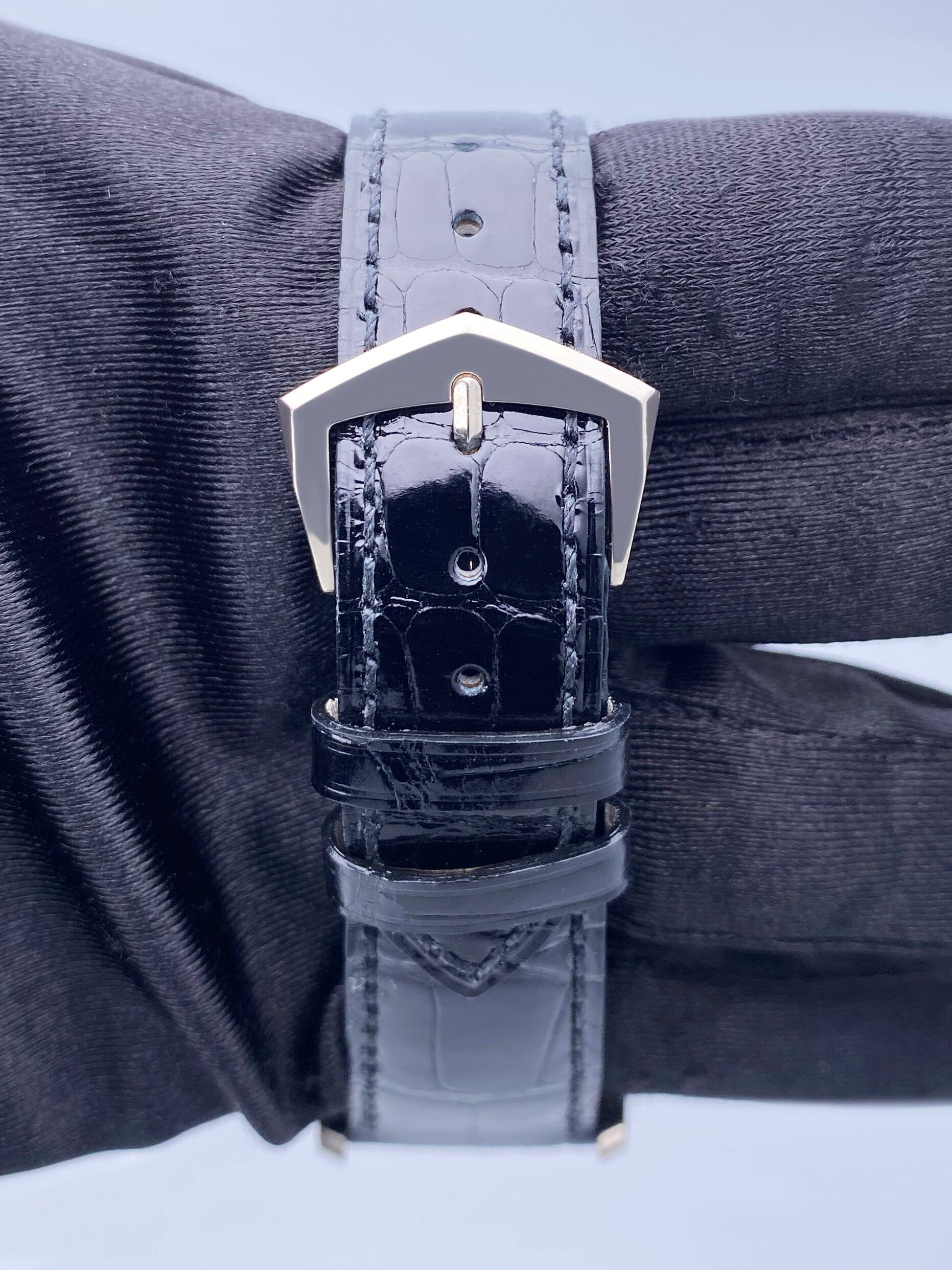 Patek Philippe Complications Annual Calendar 5205G Gray Dial Mens Watch Box Papers - Watches