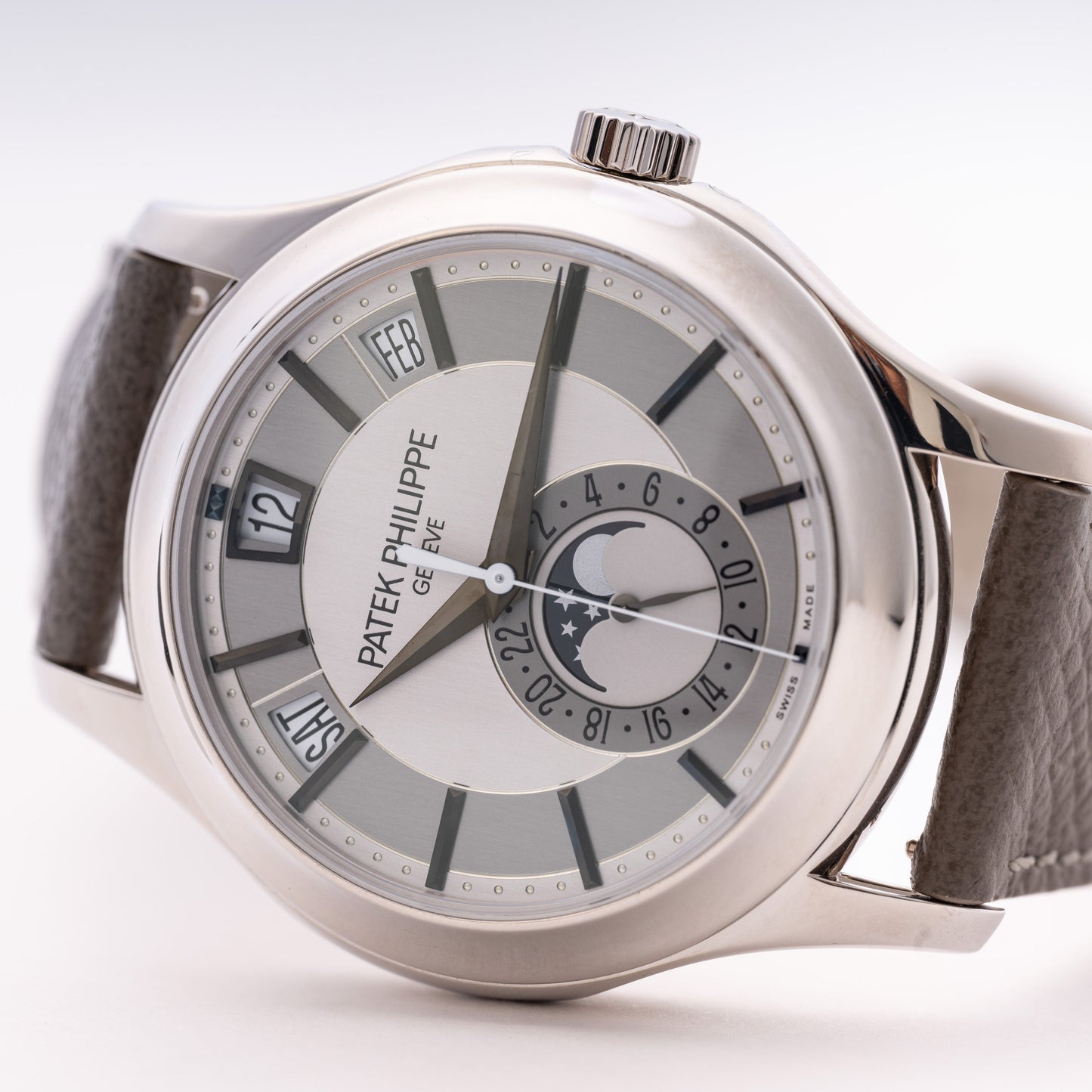 Patek Philippe Complications Annual Calendar 5205G Gray Dial Mens Watch Box Papers - Watches