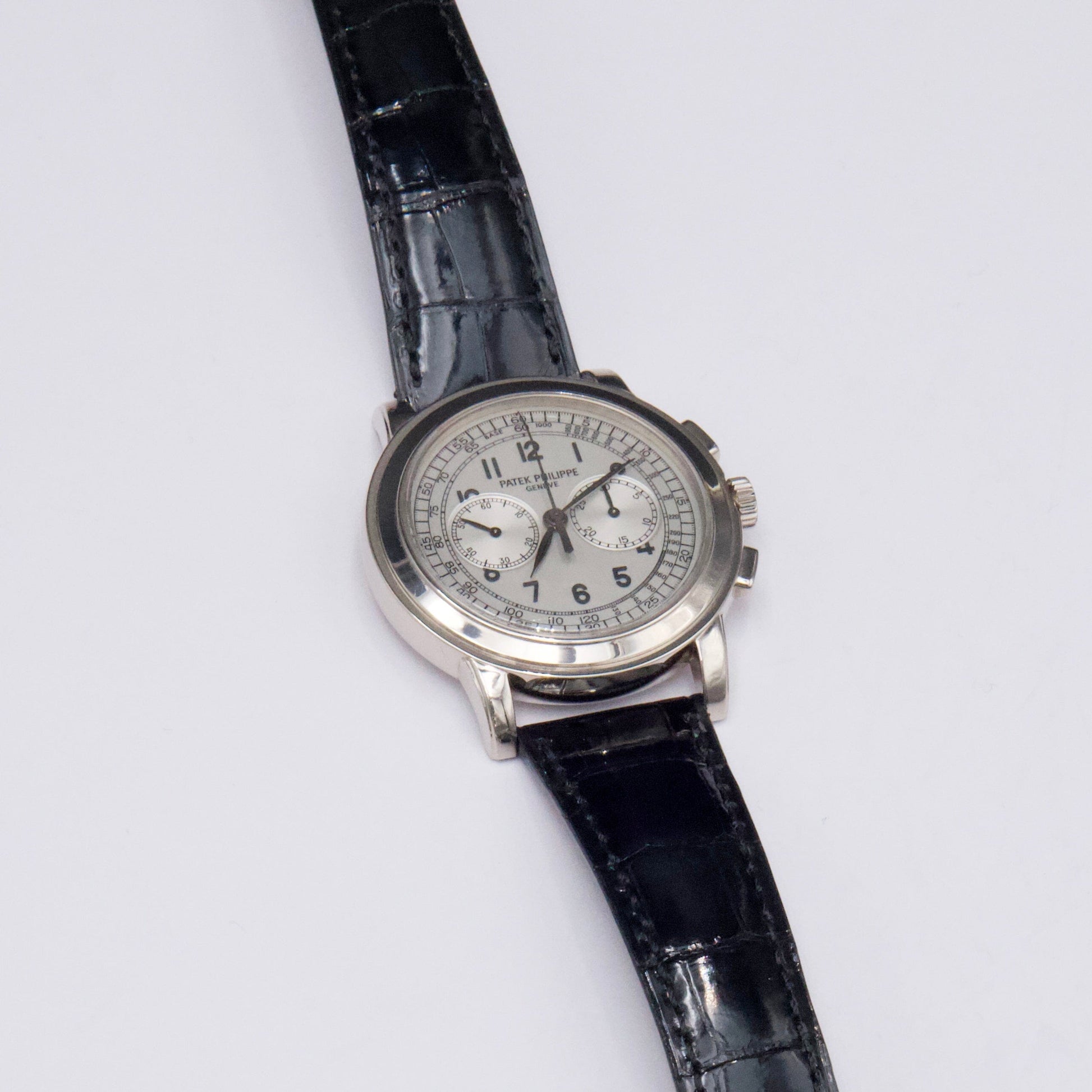 Patek Philippe Complications Chronograph 5070G Silver Dial Mens Watch Box Papers - Watches
