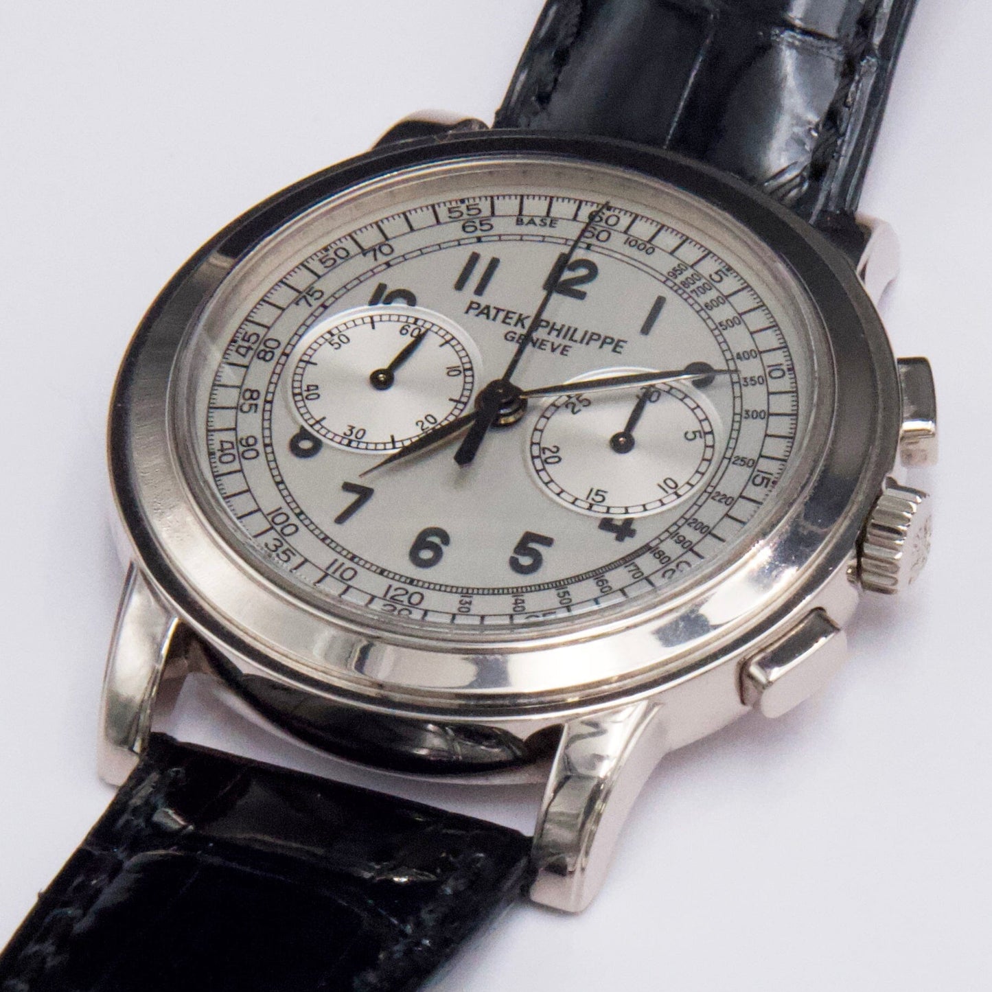 Patek Philippe Complications Chronograph 5070G Silver Dial Mens Watch Box Papers - Watches