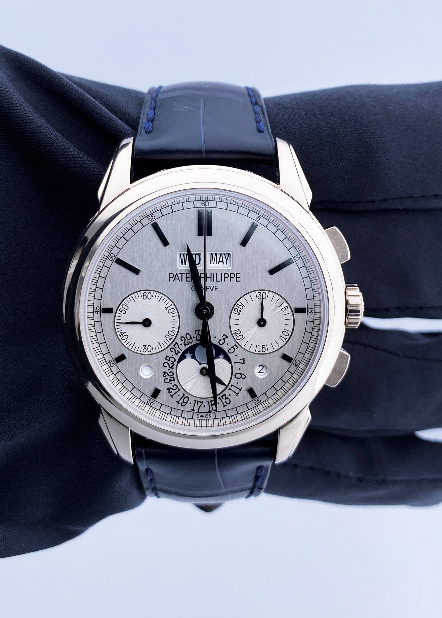 Patek Philippe Geneve 5270G Perpetual Calendar Mens Watch Box Papers - Virtual