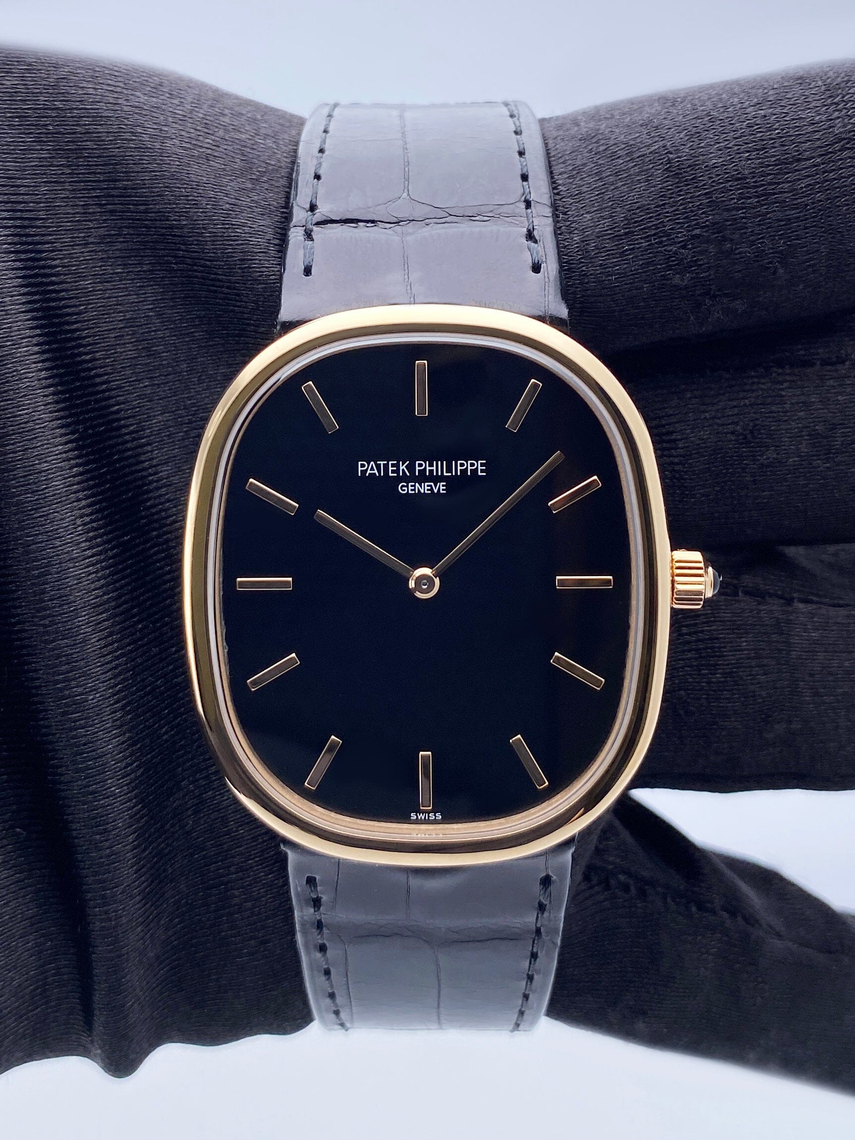 Patek Philippe Golden Ellipse 5738R Black Dial Mens Watch – Phigora