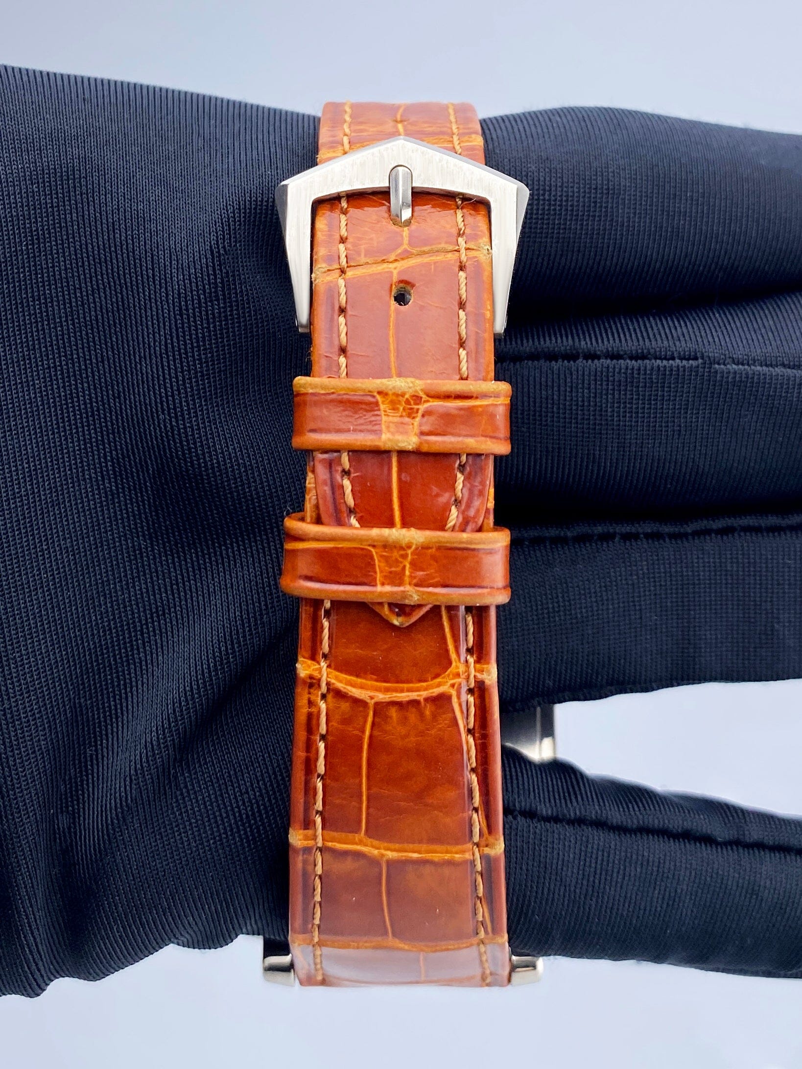 Patek Philippe Gondolo 5024G Salmon Dial Mens Watch | – Phigora