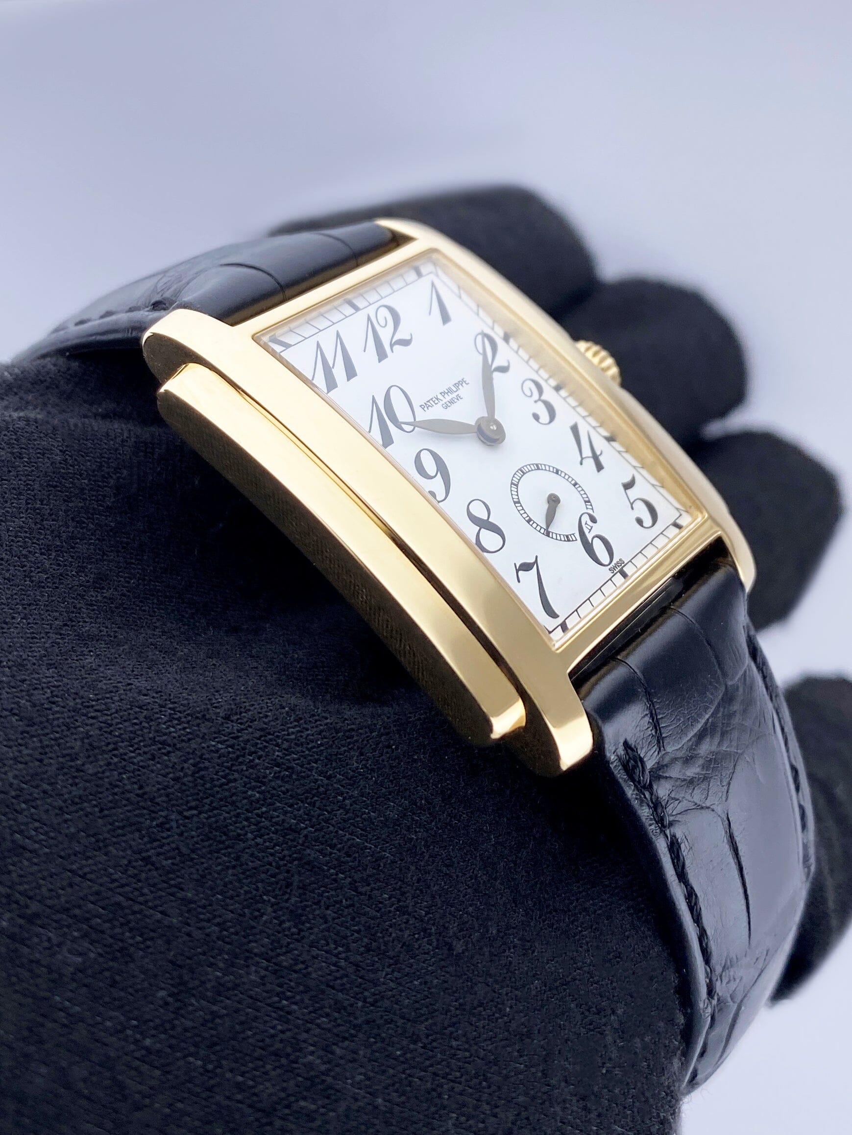 Patek Philippe Gondolo 5024J White Dial Mens Watch - Watches