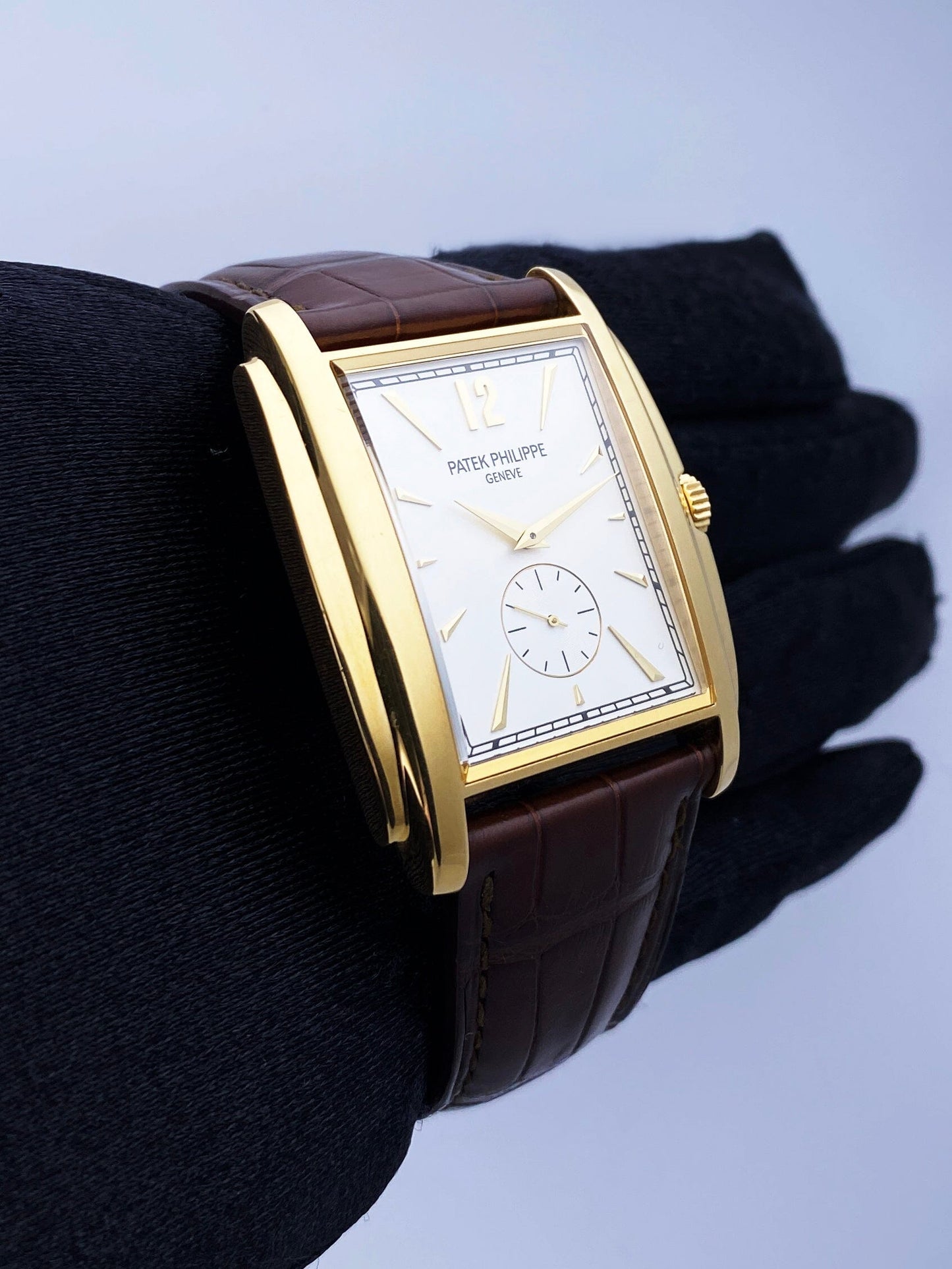 Patek Philippe Gondolo 5124J 18K Yellow Gold Mens Watch With Papers - Wristwatch