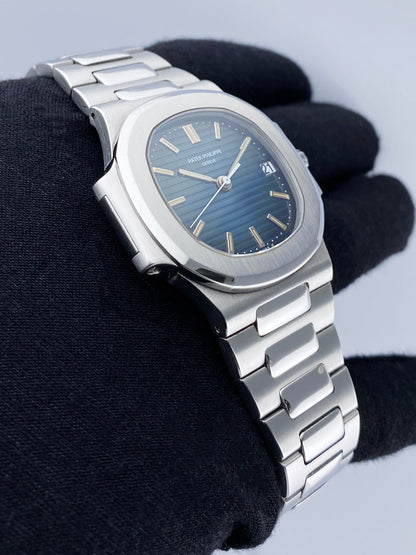 Patek Philippe Nautilus 3800/1A-001 Blue Dial Mens Watch Box Papers - Watches