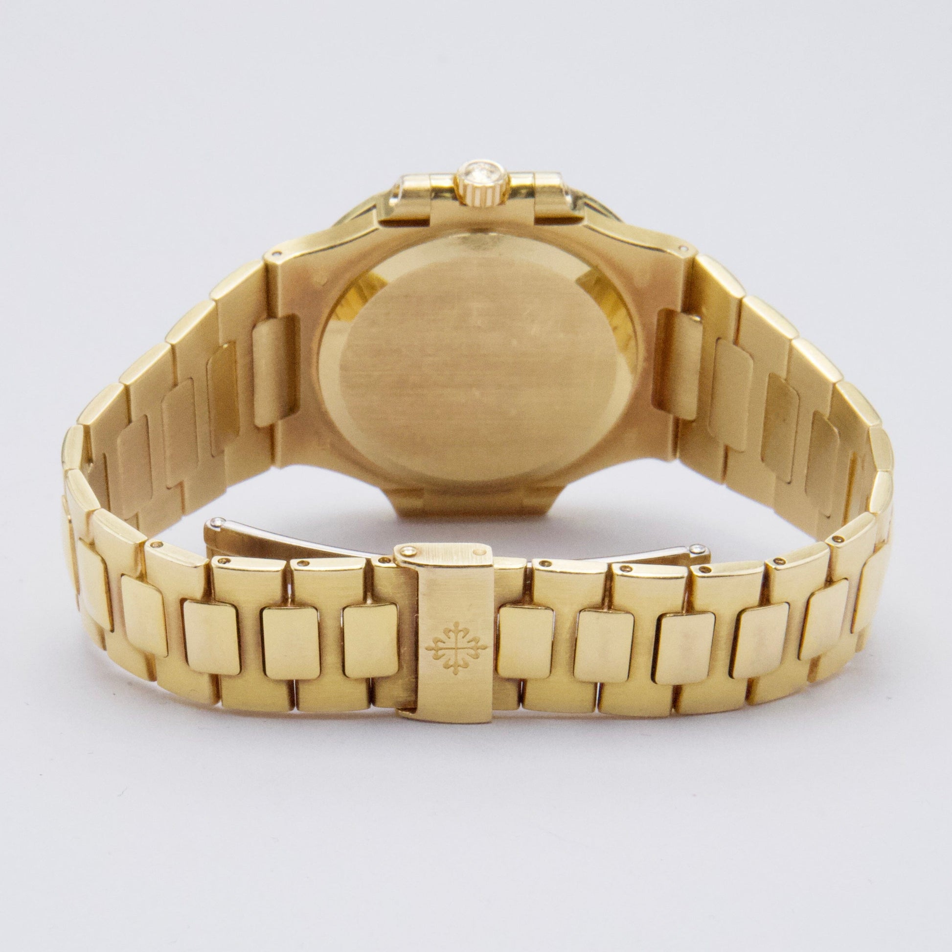 Patek Philippe Nautilus 3800/1J 18K Yellow Gold Mens Watch - Watches