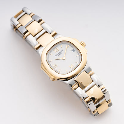 Patek Philippe Nautilus 4700 White Dial Ladies Watch Box Papers - Watches