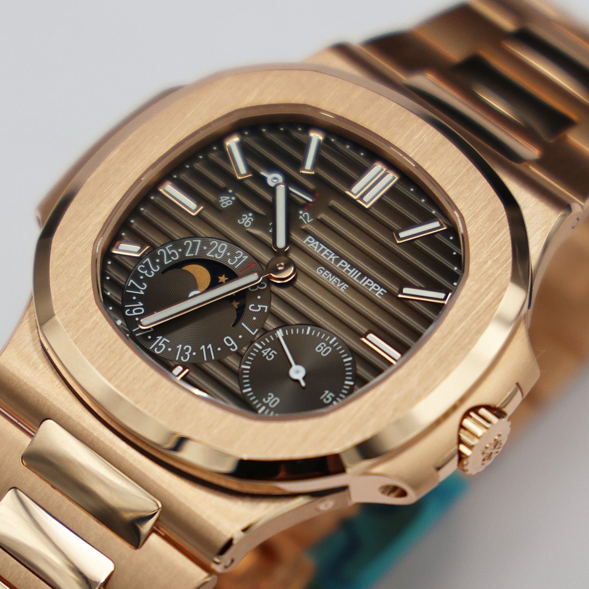 Patek Philippe Nautilus 5712/1R Brown Dial 18K Rose Gold Mens Watch Box Papers - Watches